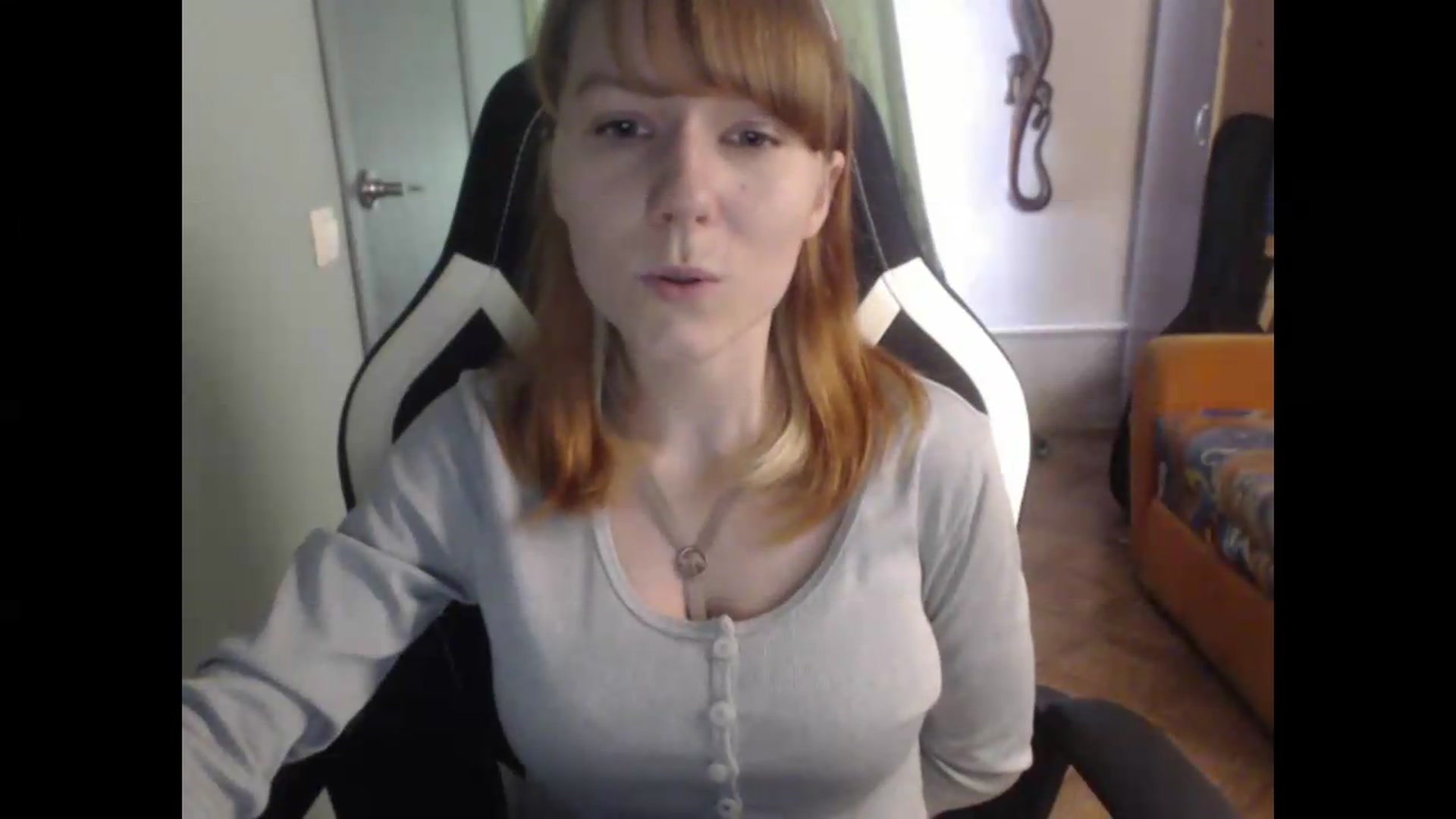 Gallery image thumbnail from NikiFoks18's myfreecams stream on, 08/20/2026, 07:02 image 13 of 20