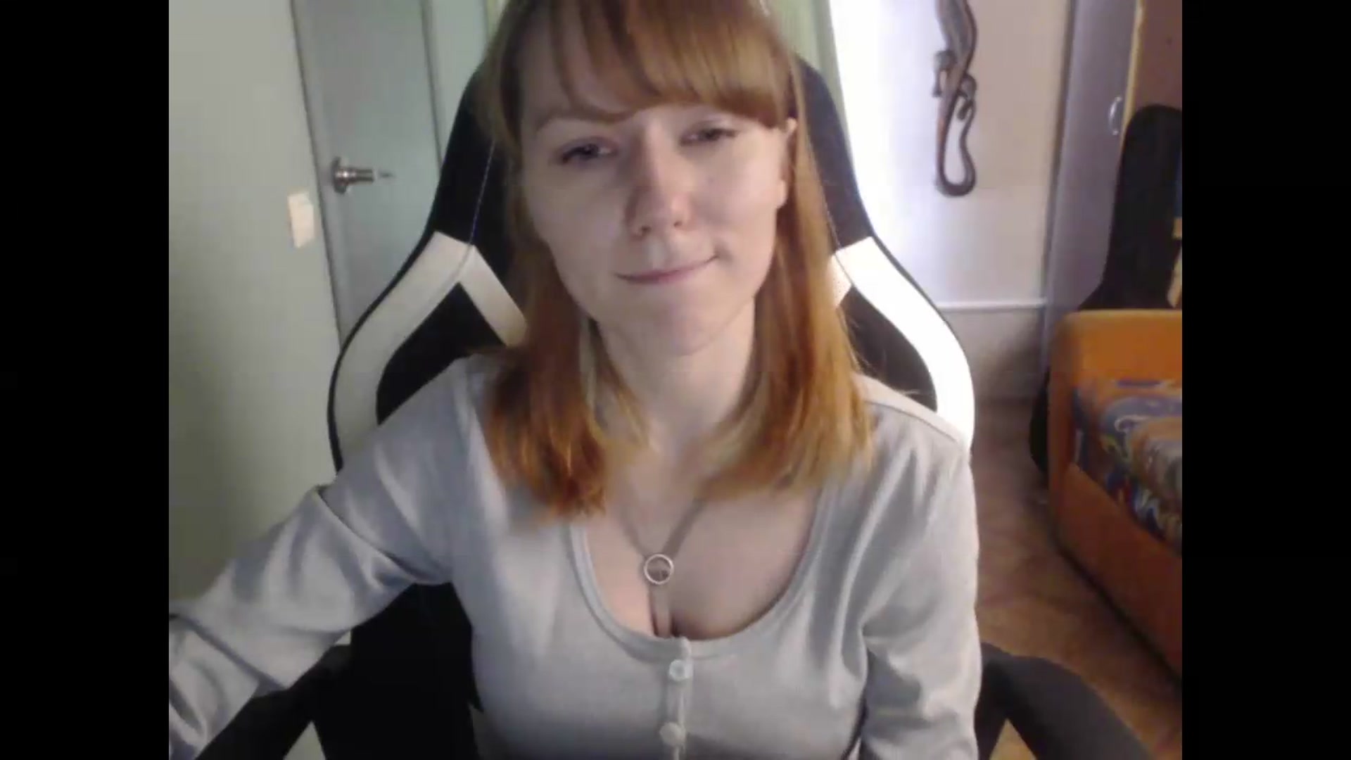 Gallery image thumbnail from NikiFoks18's myfreecams stream on, 08/20/2026, 07:02 image 15 of 20