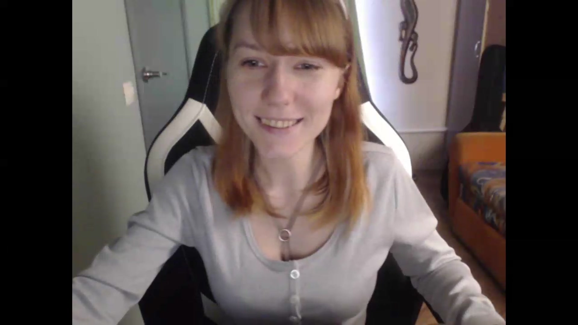 Gallery image thumbnail from NikiFoks18's myfreecams stream on, 08/20/2026, 08:24 image 18 of 20