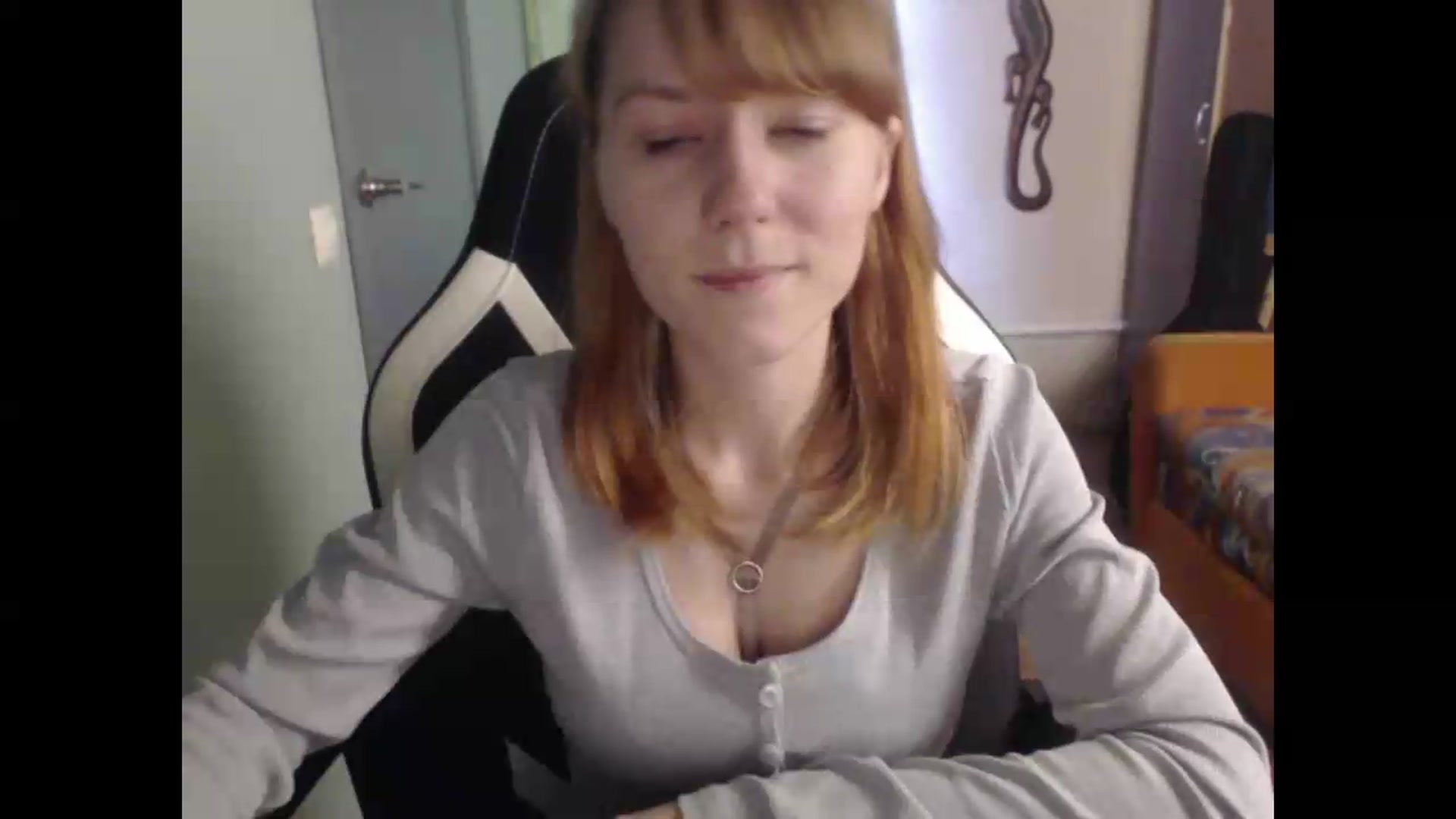 Gallery image thumbnail from NikiFoks18's myfreecams stream on, 08/20/2026, 08:24 image 4 of 20