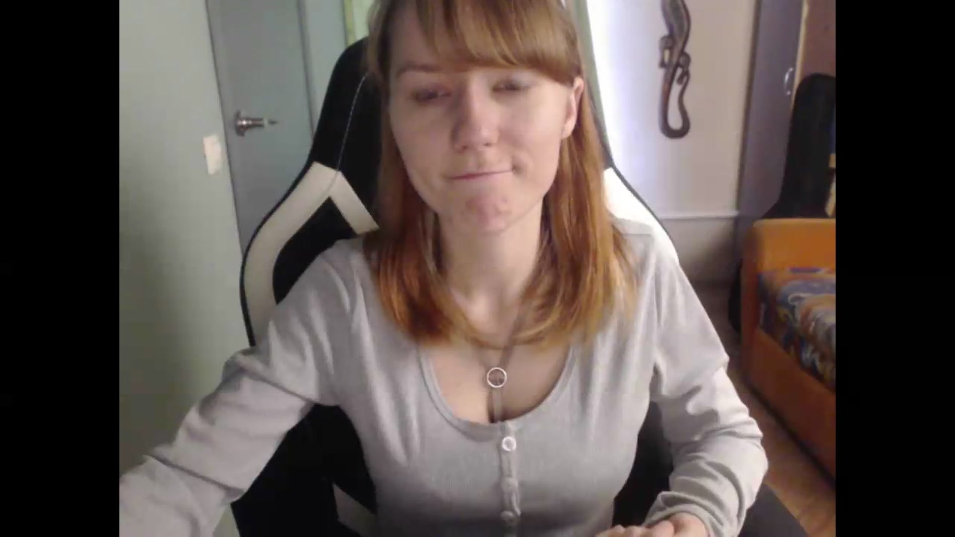 Gallery image thumbnail from NikiFoks18's myfreecams stream on, 08/20/2026, 08:24 image 8 of 20