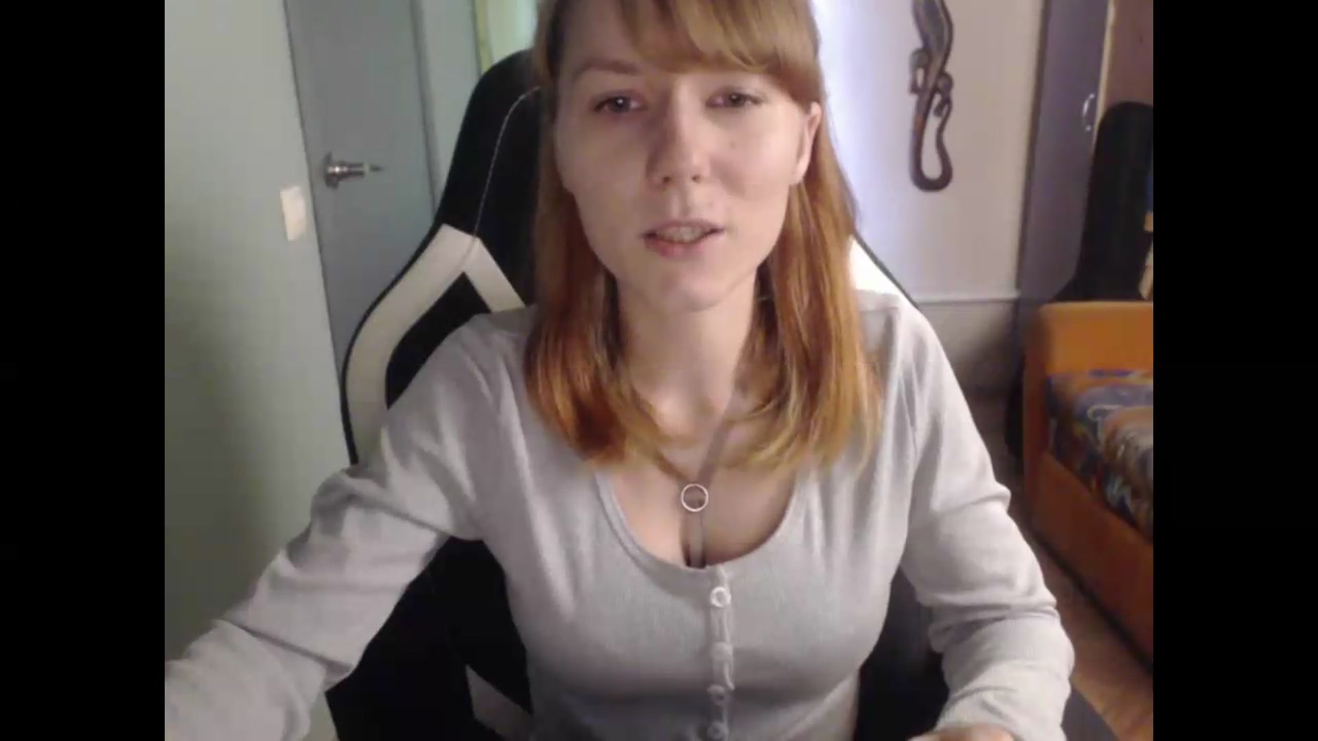 Gallery image thumbnail from NikiFoks18's myfreecams stream on, 08/20/2026, 08:24 image 2 of 20