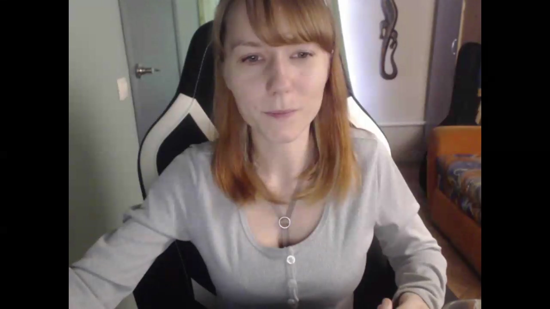 Gallery image thumbnail from NikiFoks18's myfreecams stream on, 08/20/2026, 08:24 image 14 of 20
