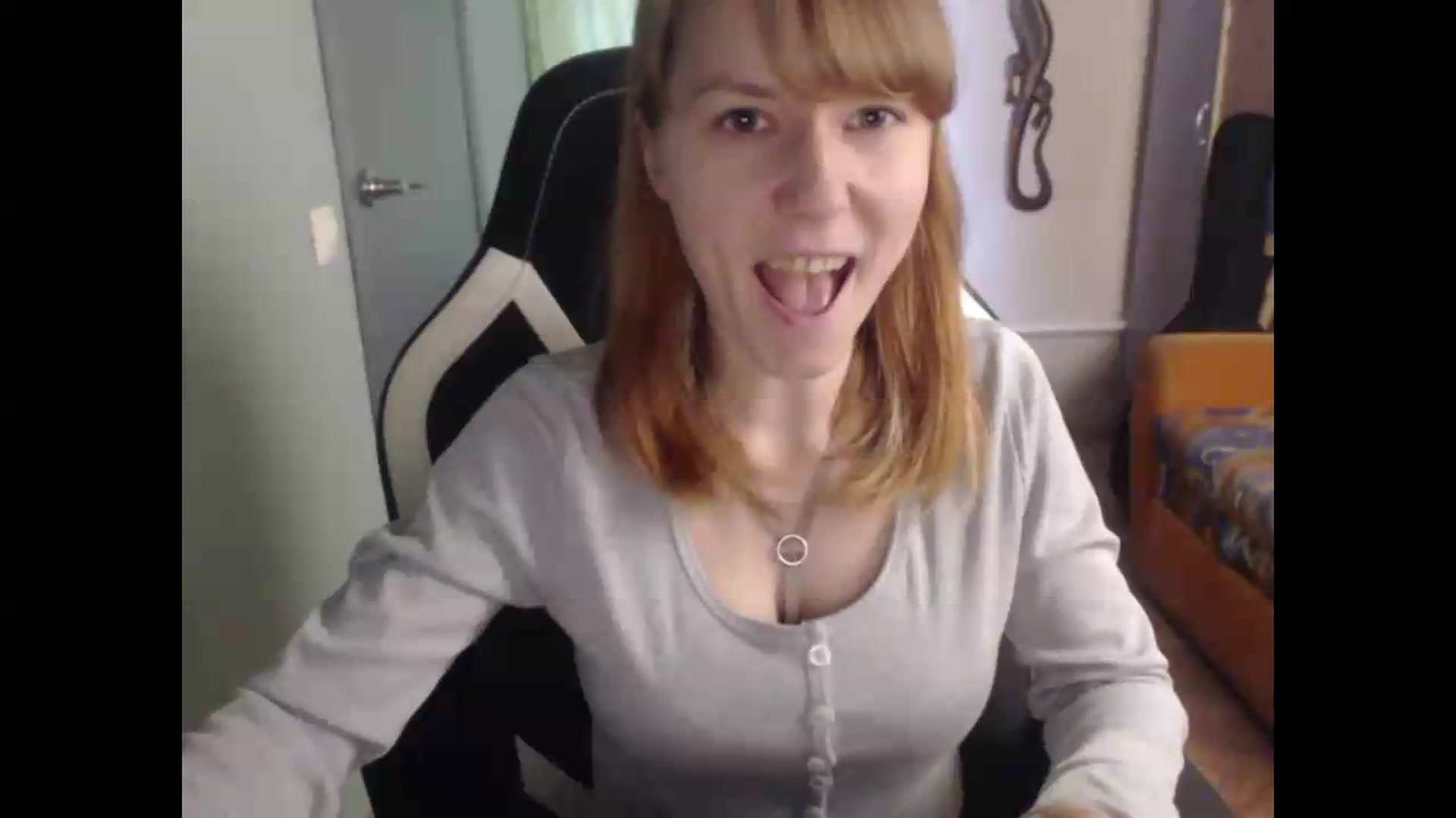 Gallery image thumbnail from NikiFoks18's myfreecams stream on, 08/20/2026, 08:24 image 3 of 20