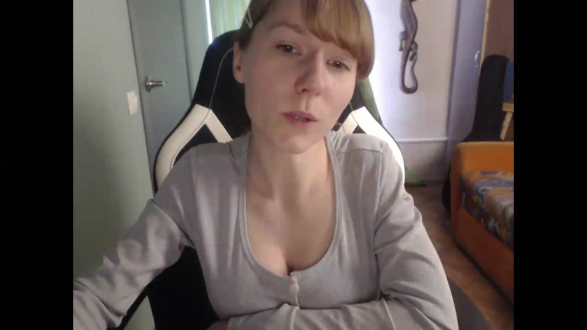 Gallery image thumbnail from NikiFoks18's myfreecams stream on, 08/21/2026, 07:17 image 18 of 20