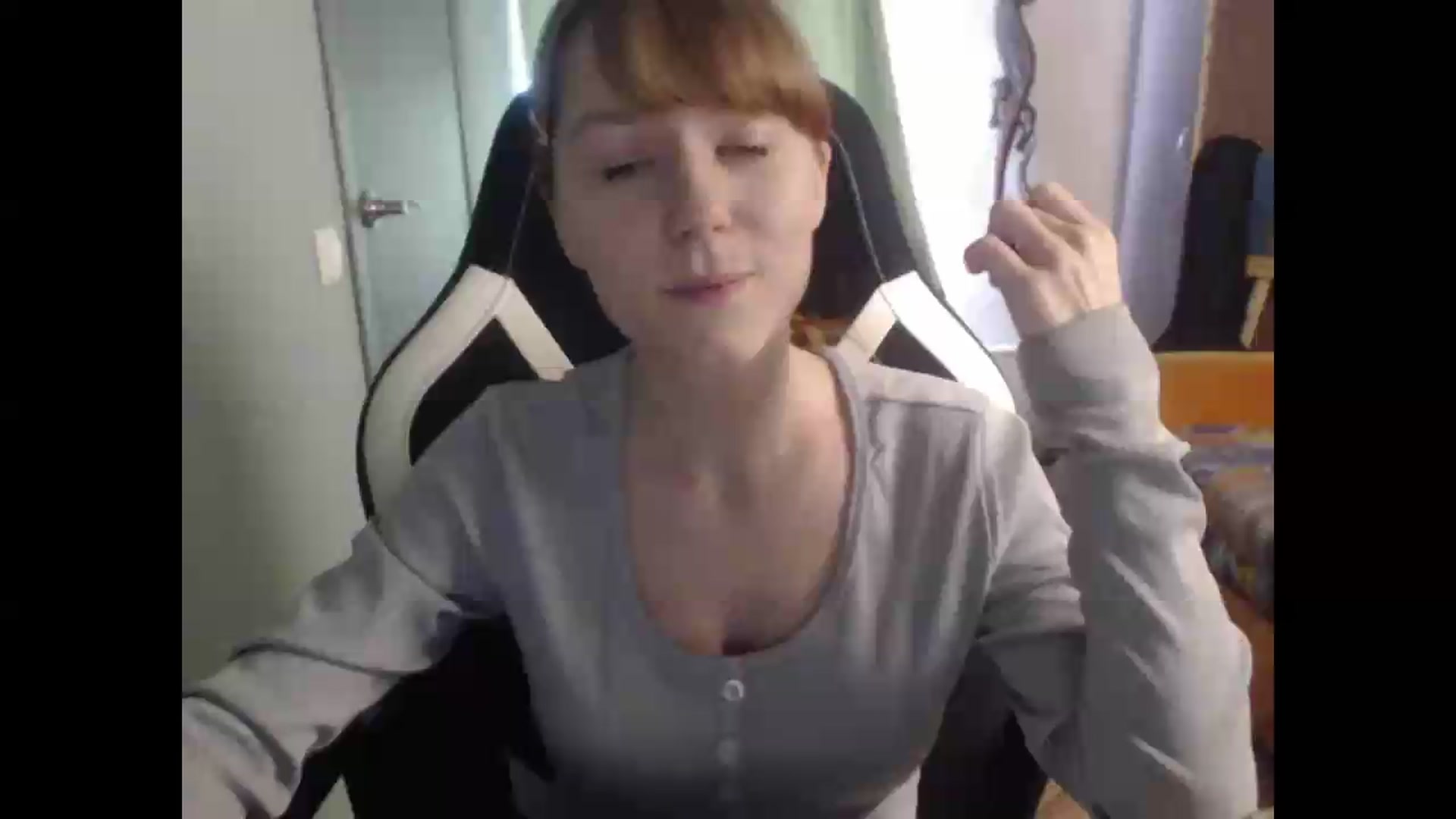 Gallery image thumbnail from NikiFoks18's myfreecams stream on, 08/21/2026, 07:17 image 1 of 20