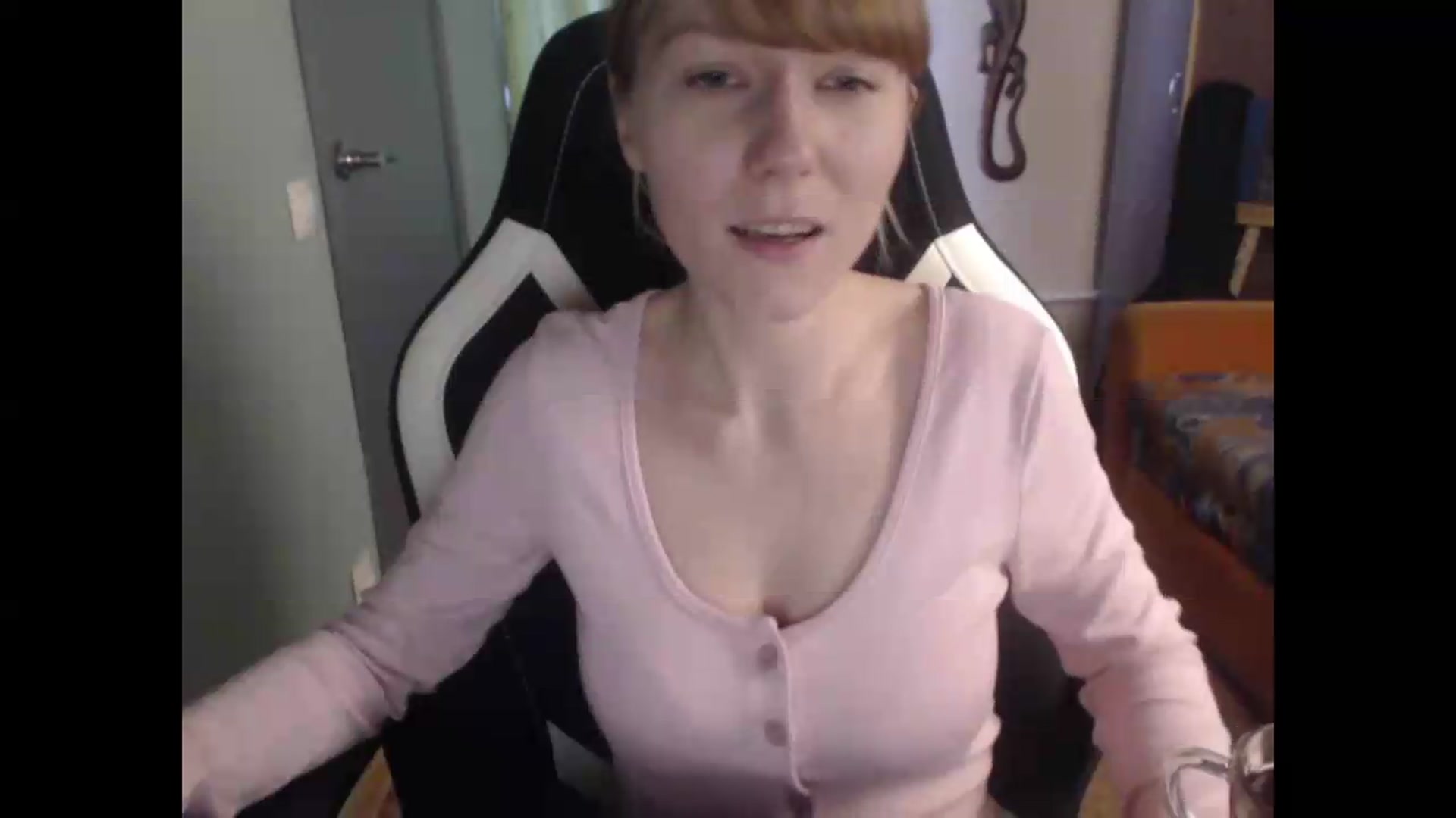 Gallery image thumbnail from NikiFoks18's myfreecams stream on, 08/22/2026, 07:45 image 2 of 20