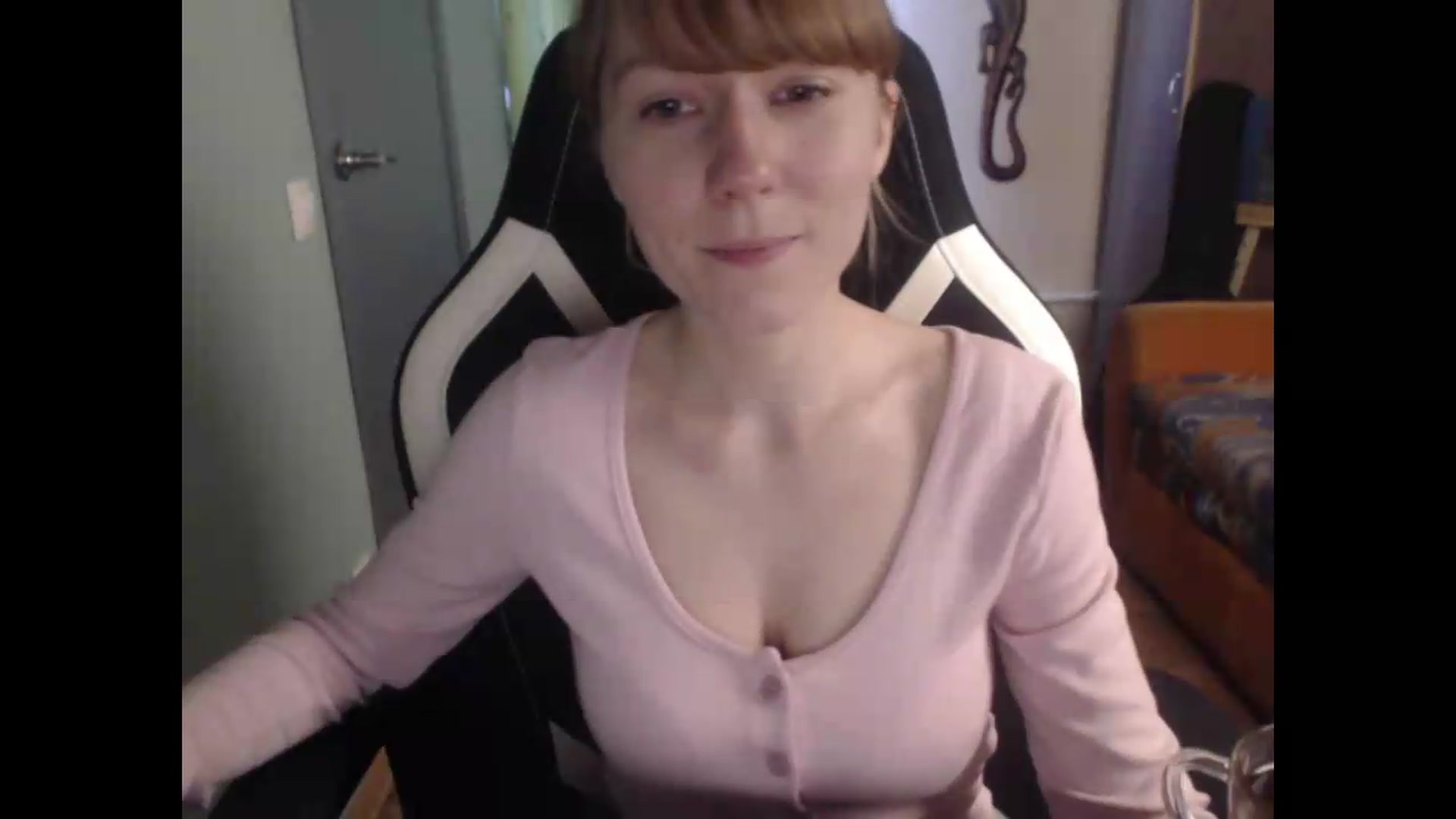 Gallery image thumbnail from NikiFoks18's myfreecams stream on, 08/22/2026, 07:45 image 6 of 20