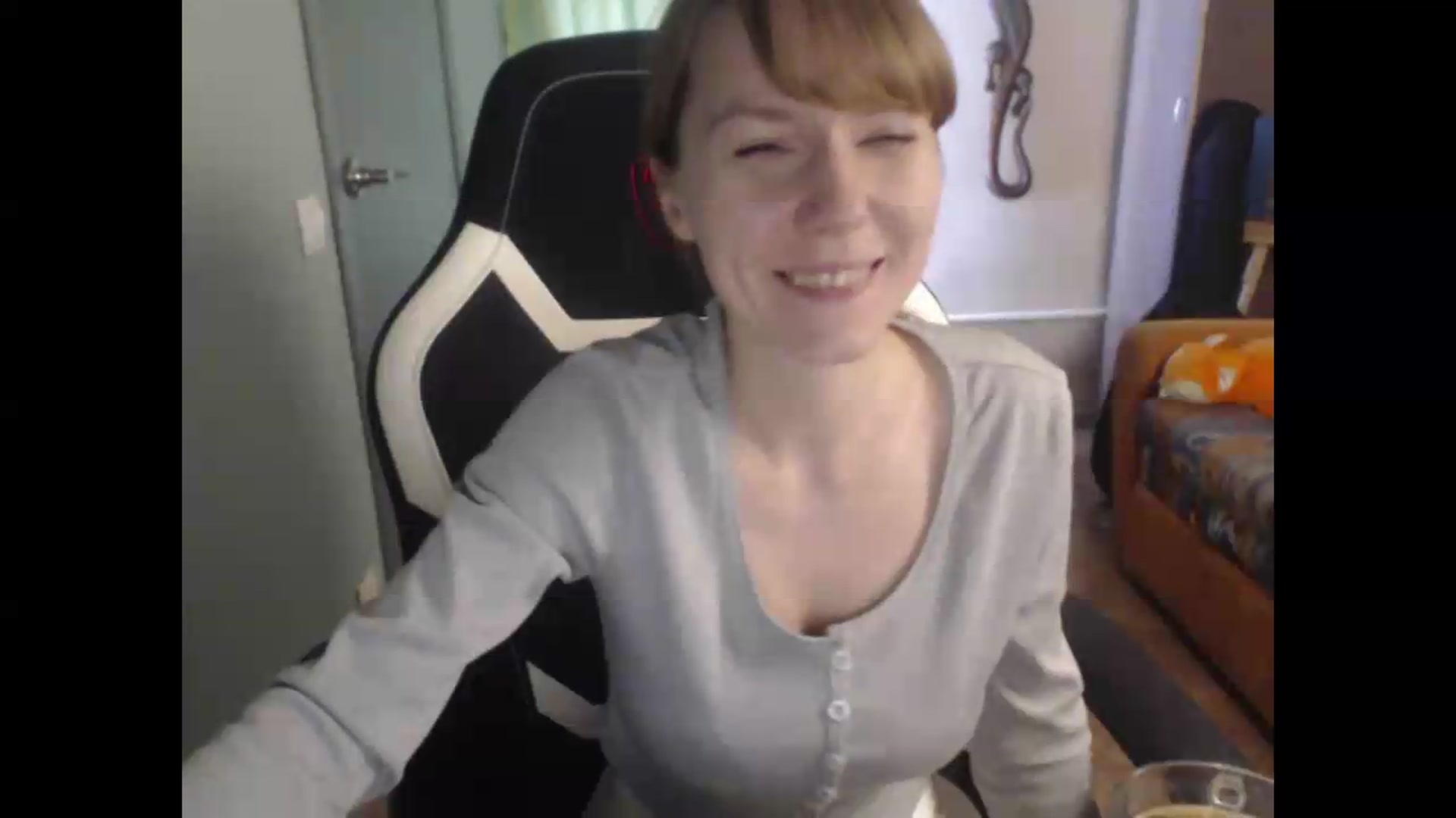 Gallery image thumbnail from NikiFoks18's myfreecams stream on, 08/23/2026, 06:55 image 13 of 20