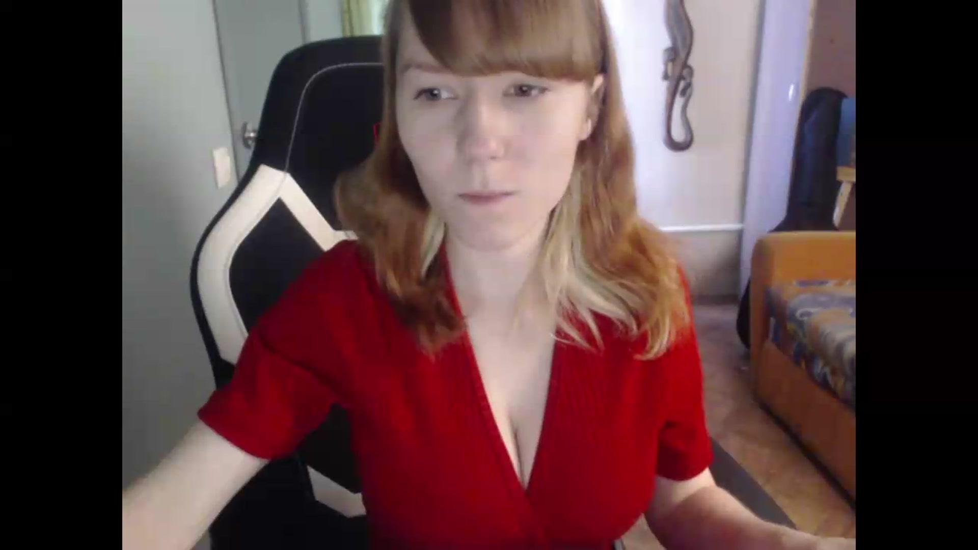 Gallery image thumbnail from NikiFoks18's myfreecams stream on, 08/31/2026, 07:10 image 5 of 20