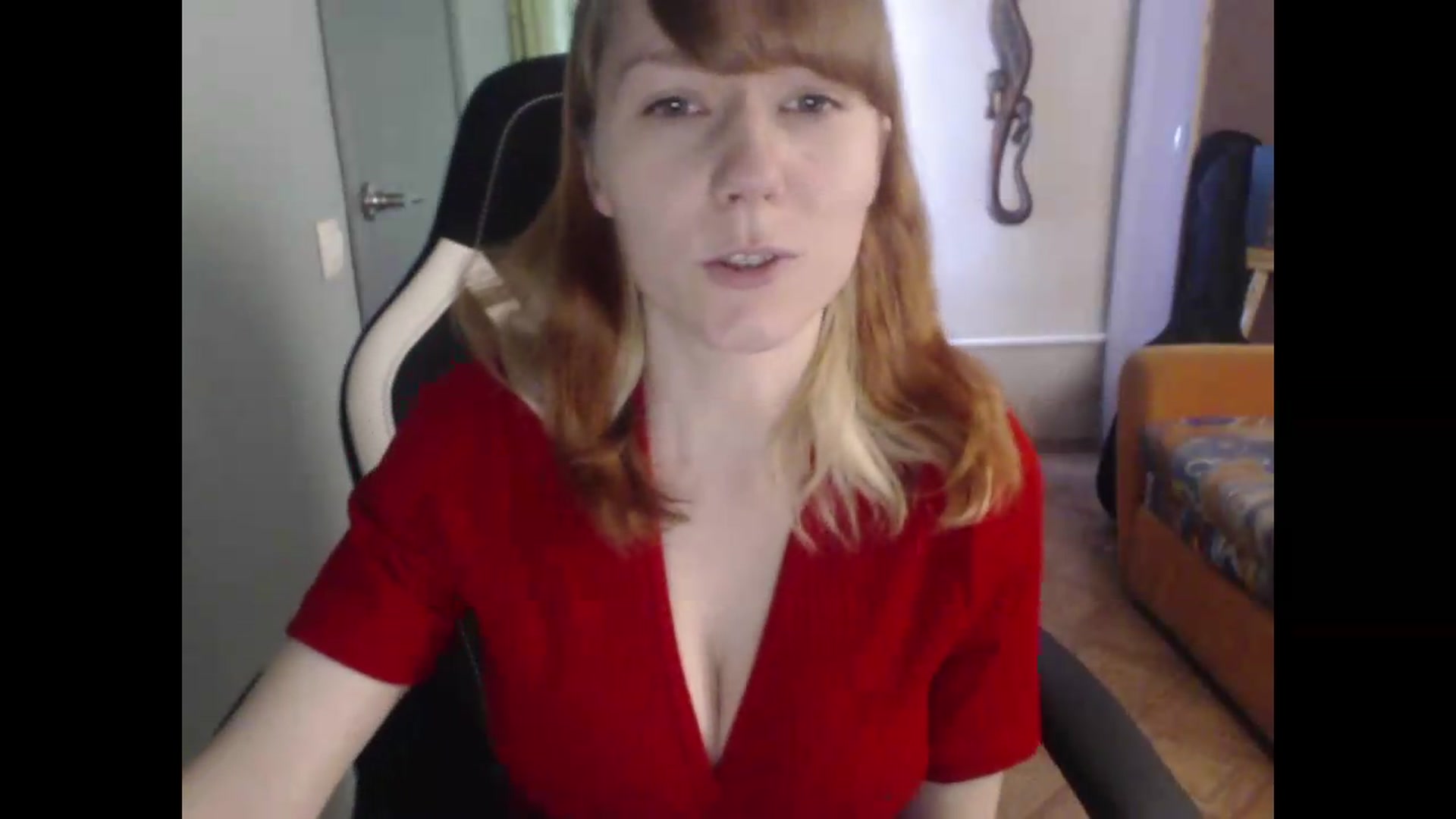 Gallery image thumbnail from NikiFoks18's myfreecams stream on, 08/31/2026, 07:10 image 8 of 20