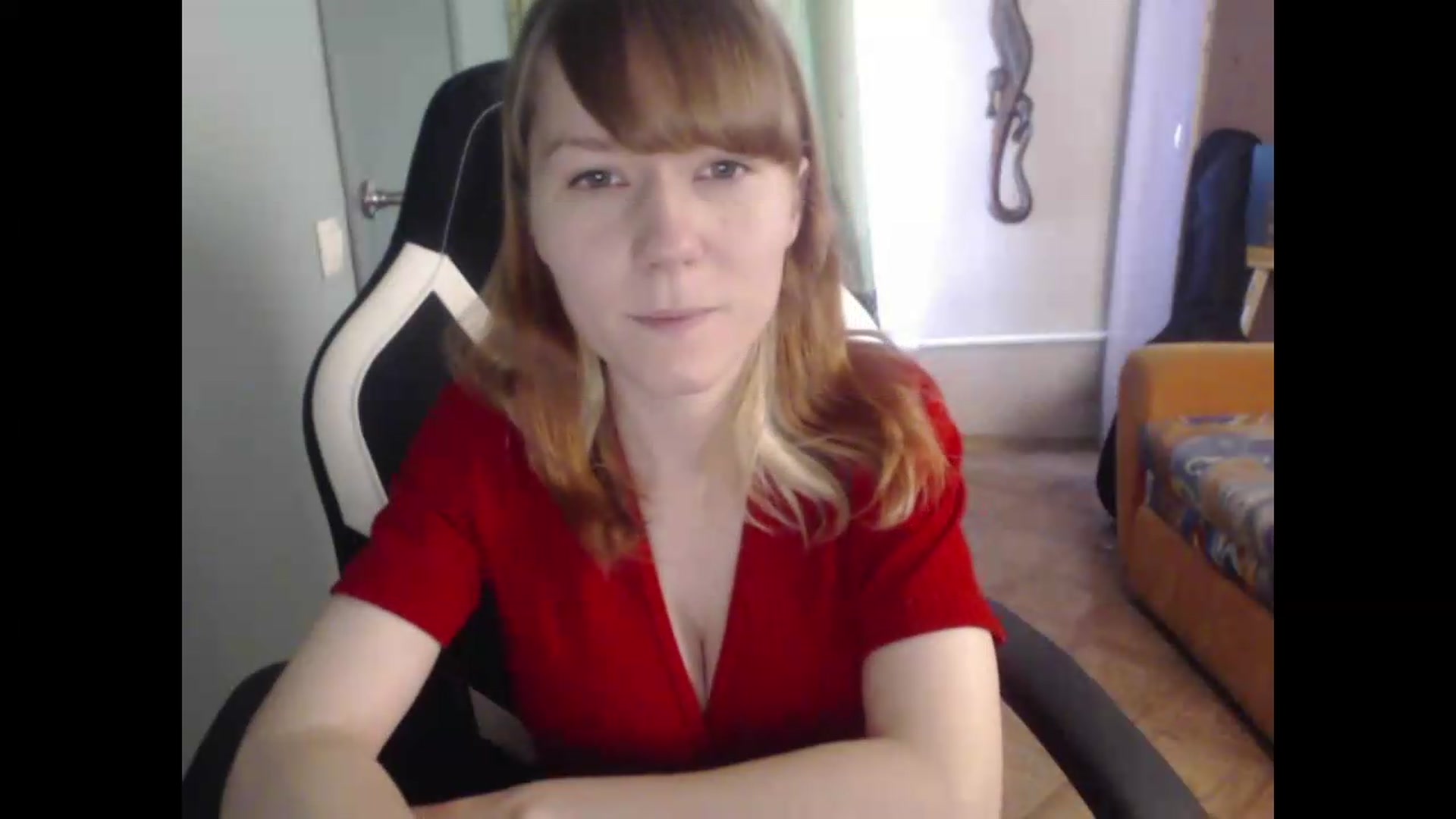 Gallery image thumbnail from NikiFoks18's myfreecams stream on, 08/31/2026, 07:10 image 2 of 20