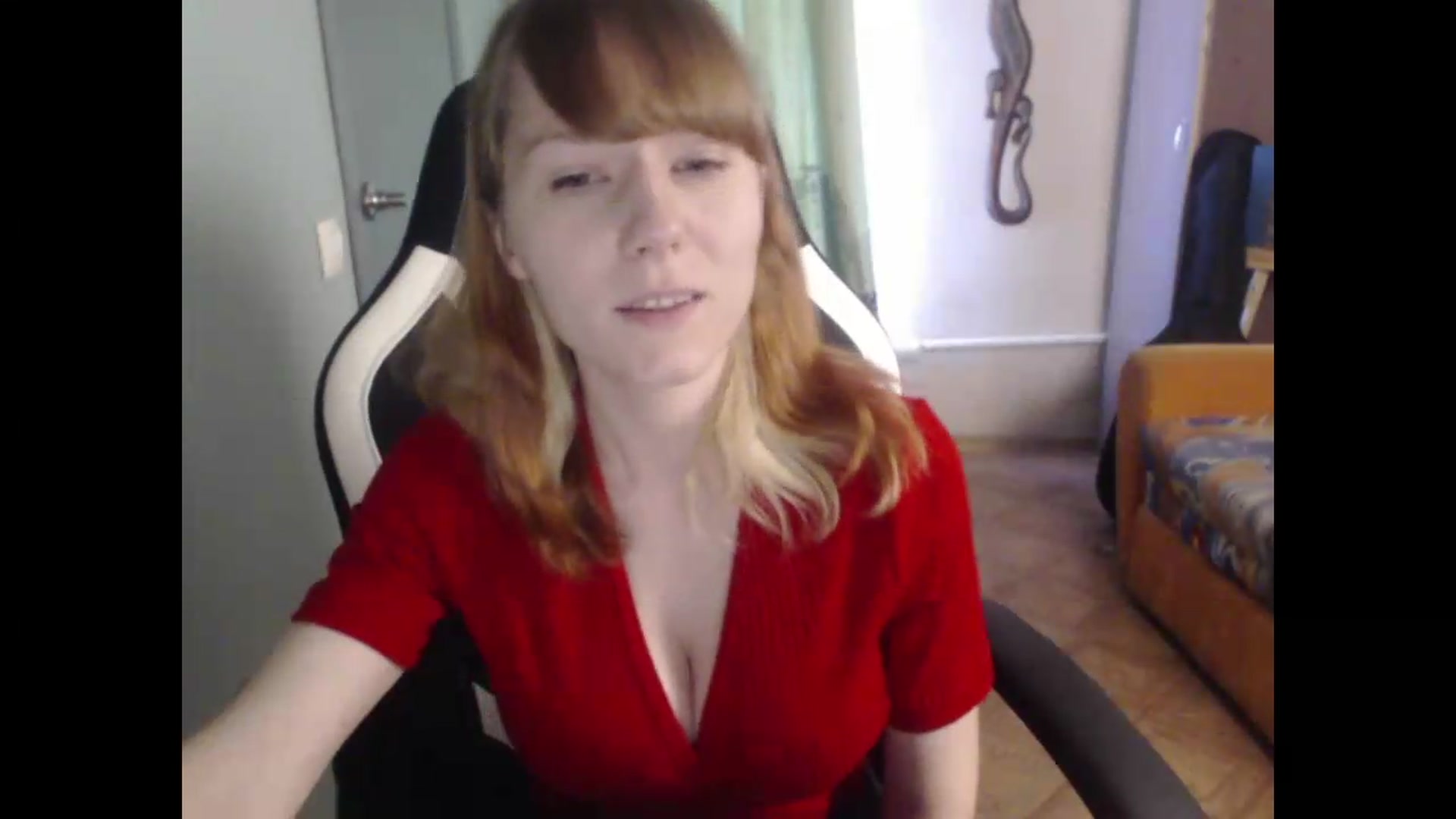 Gallery image thumbnail from NikiFoks18's myfreecams stream on, 08/31/2026, 07:10 image 15 of 20