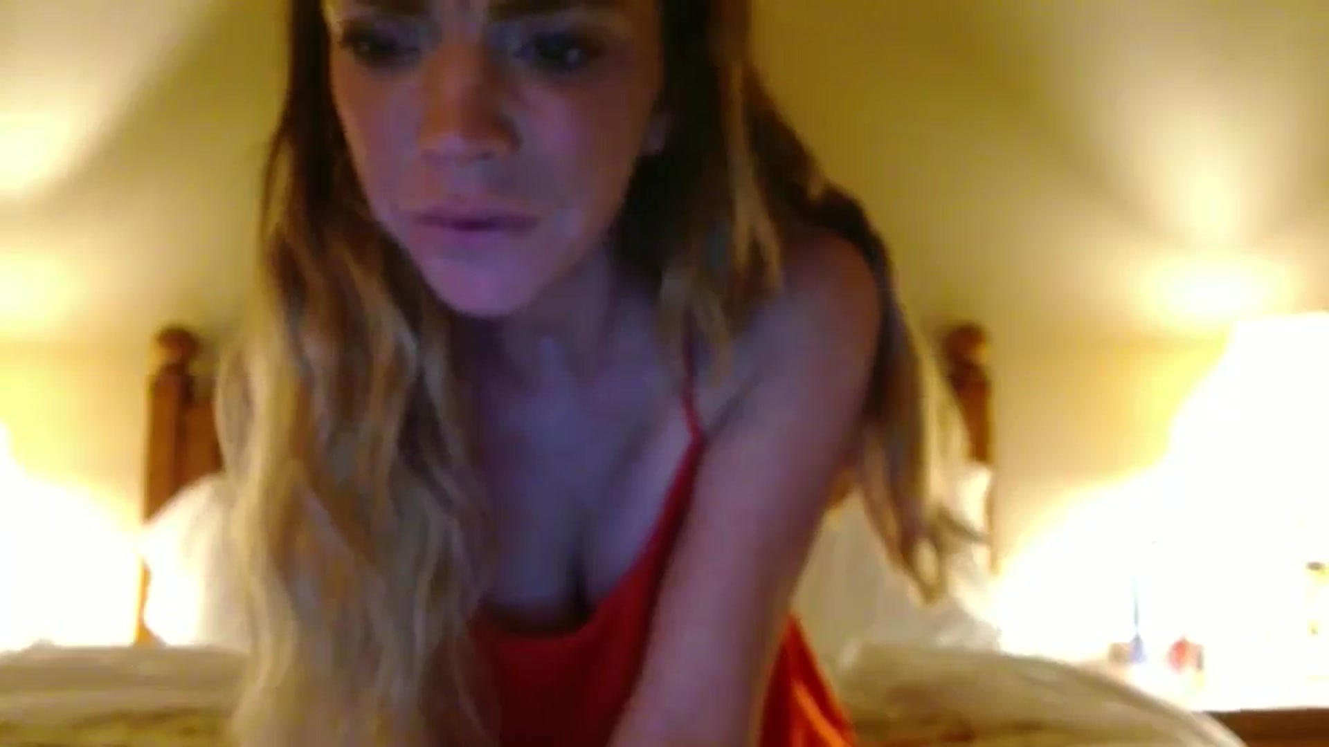 Gallery image thumbnail from NikiSkyler's myfreecams stream on, 04/24/2026, 05:08 image 3 of 20