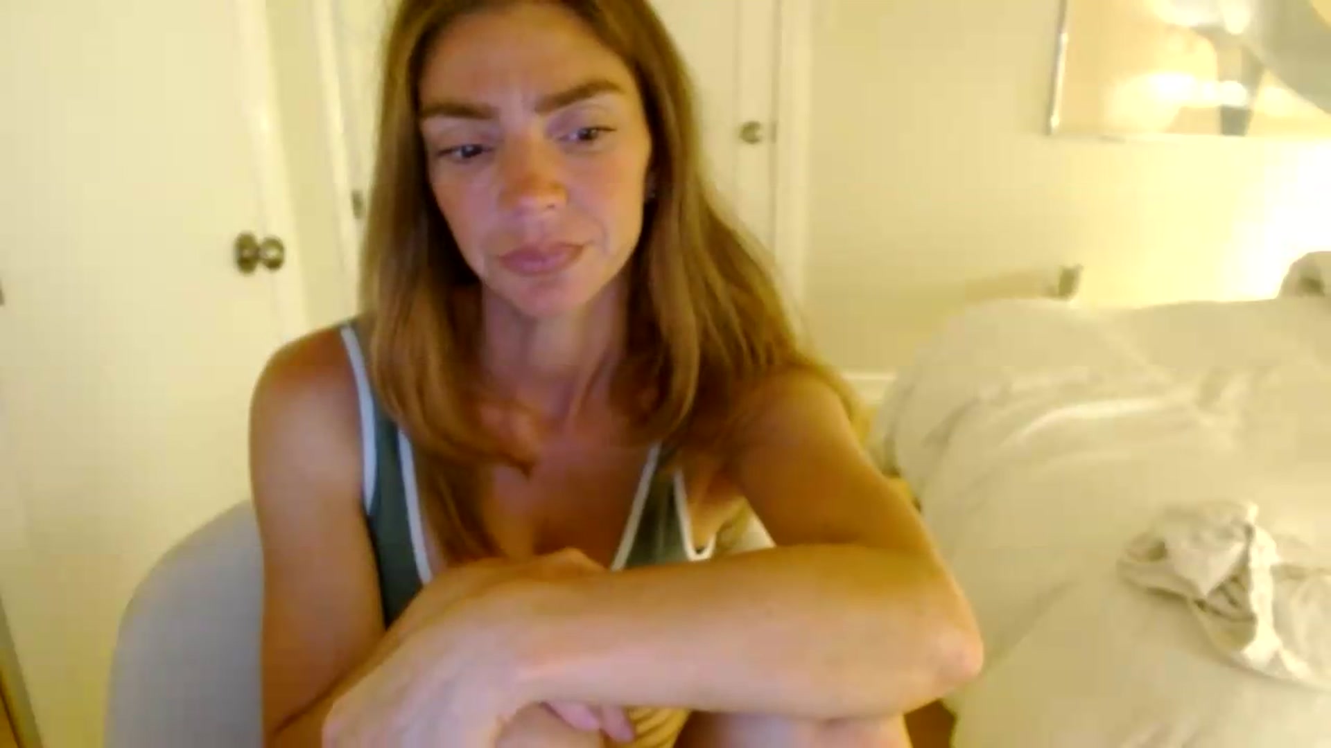Gallery image thumbnail from NikiSkyler's myfreecams stream on, 08/15/2026, 06:21 image 16 of 20