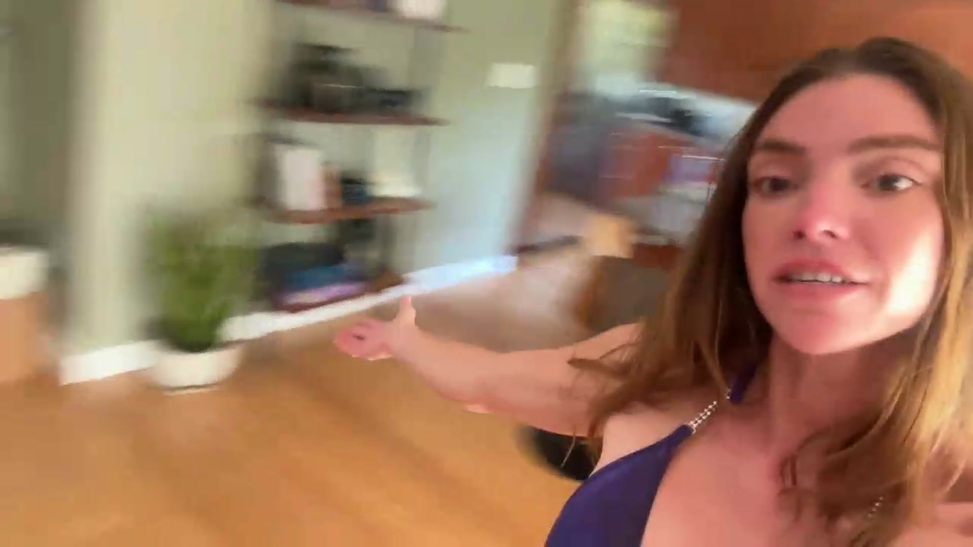 Gallery image thumbnail from NikiSkyler's myfreecams stream on, 08/21/2026, 22:46 image 6 of 20