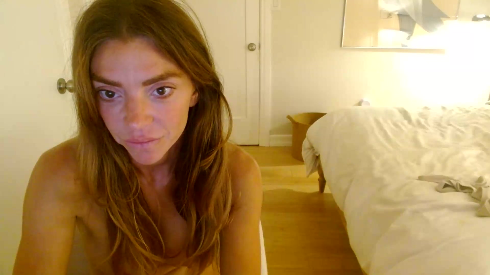 Gallery image thumbnail from NikiSkyler's myfreecams stream on, 09/12/2026, 05:31 image 19 of 20