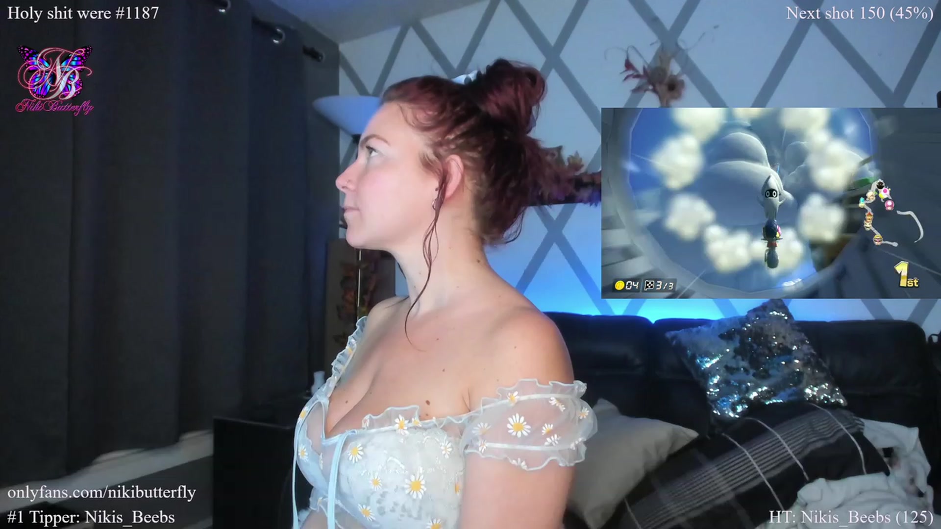 Gallery image thumbnail from Nikibutterfly's myfreecams stream on, 11/25/2022, 03:45 image 11 of 20