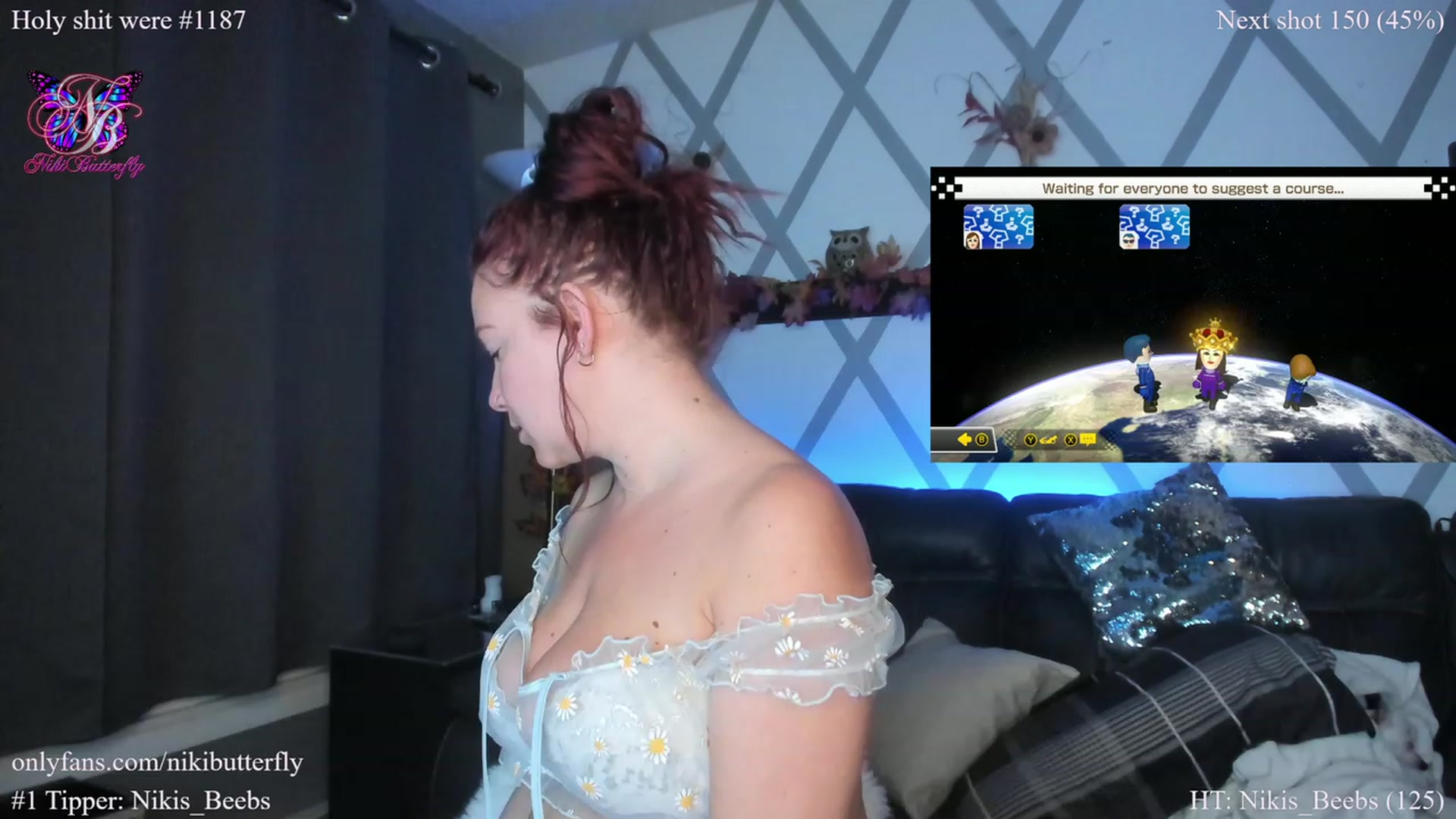 Gallery image thumbnail from Nikibutterfly's myfreecams stream on, 11/25/2022, 03:45 image 12 of 20