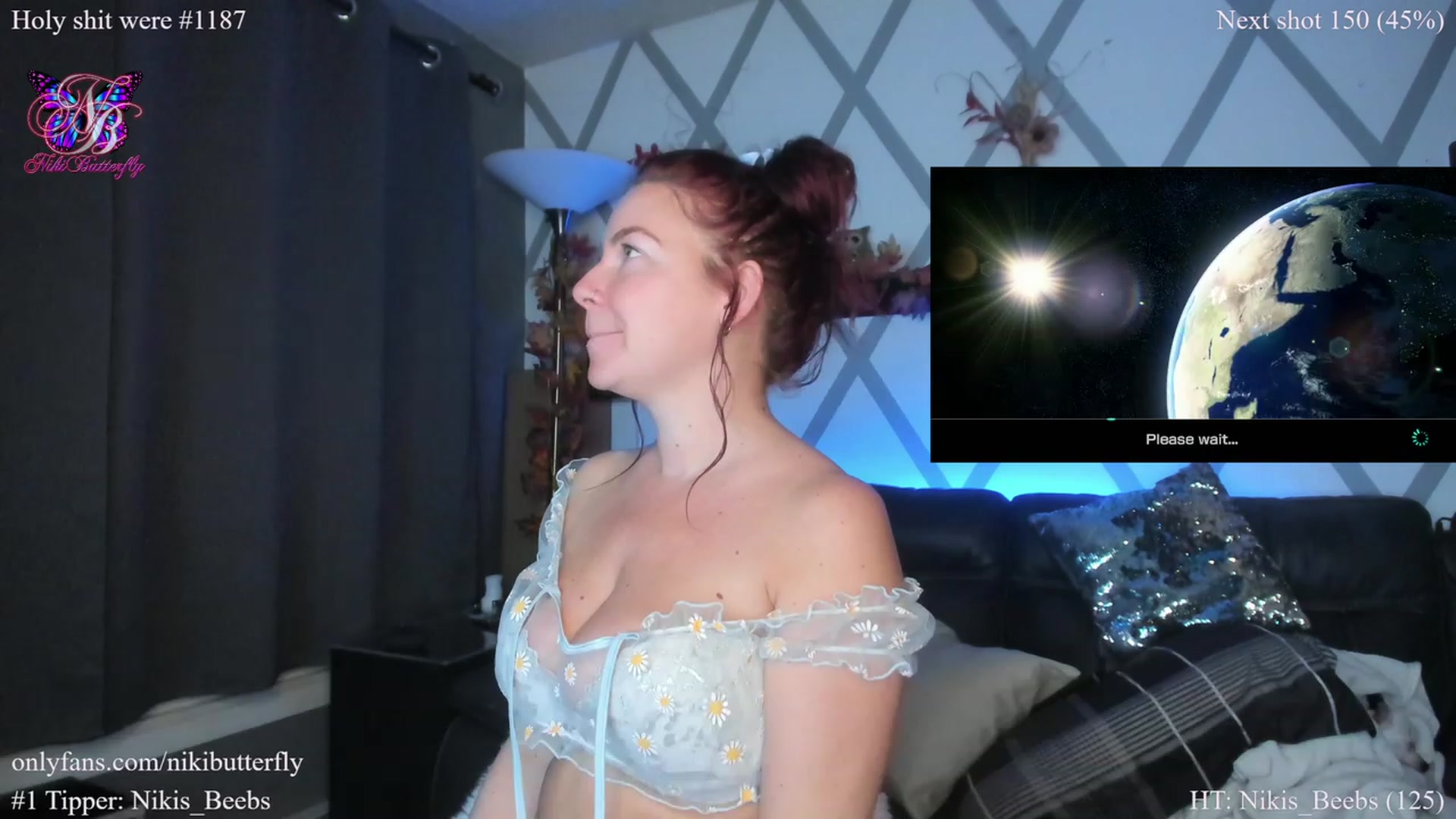Gallery image thumbnail from Nikibutterfly's myfreecams stream on, 11/25/2022, 03:45 image 15 of 20