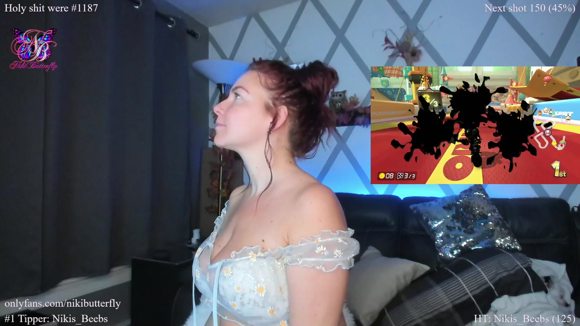 Gallery image thumbnail from Nikibutterfly's myfreecams stream on, 11/25/2022, 03:45 image 14 of 20