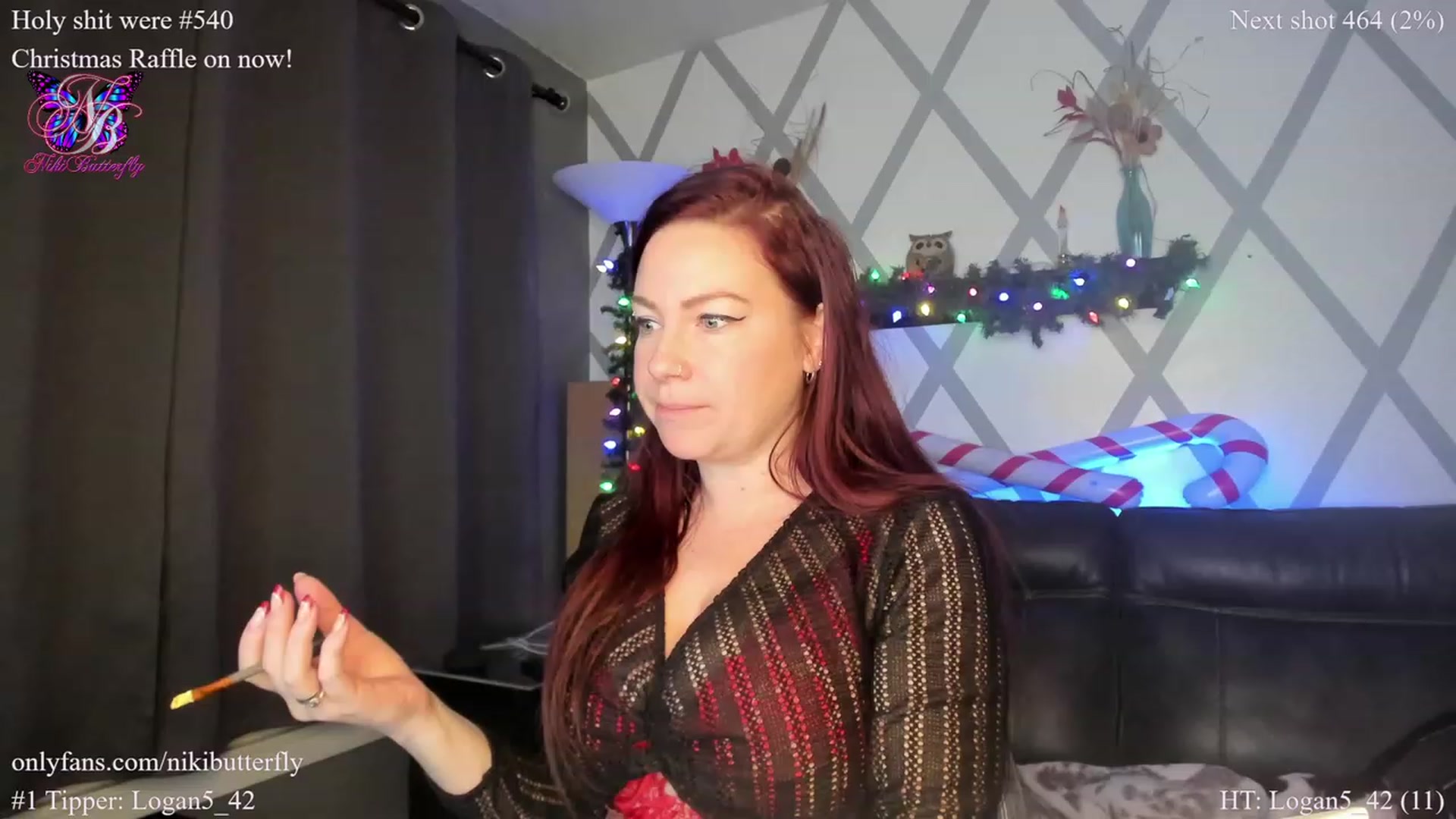 Gallery image thumbnail from Nikibutterfly's myfreecams stream on, 12/27/2022, 05:13 image 1 of 20
