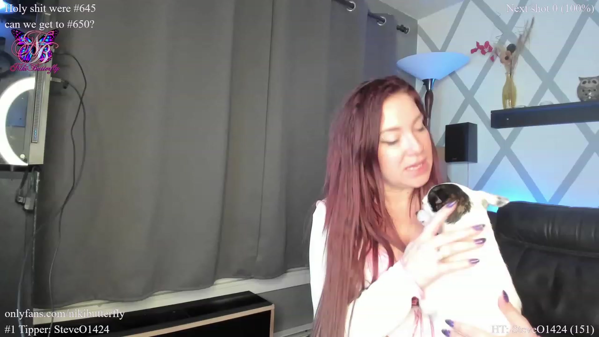 Gallery image thumbnail from Nikibutterfly's myfreecams stream on, 01/15/2023, 09:07 image 13 of 20
