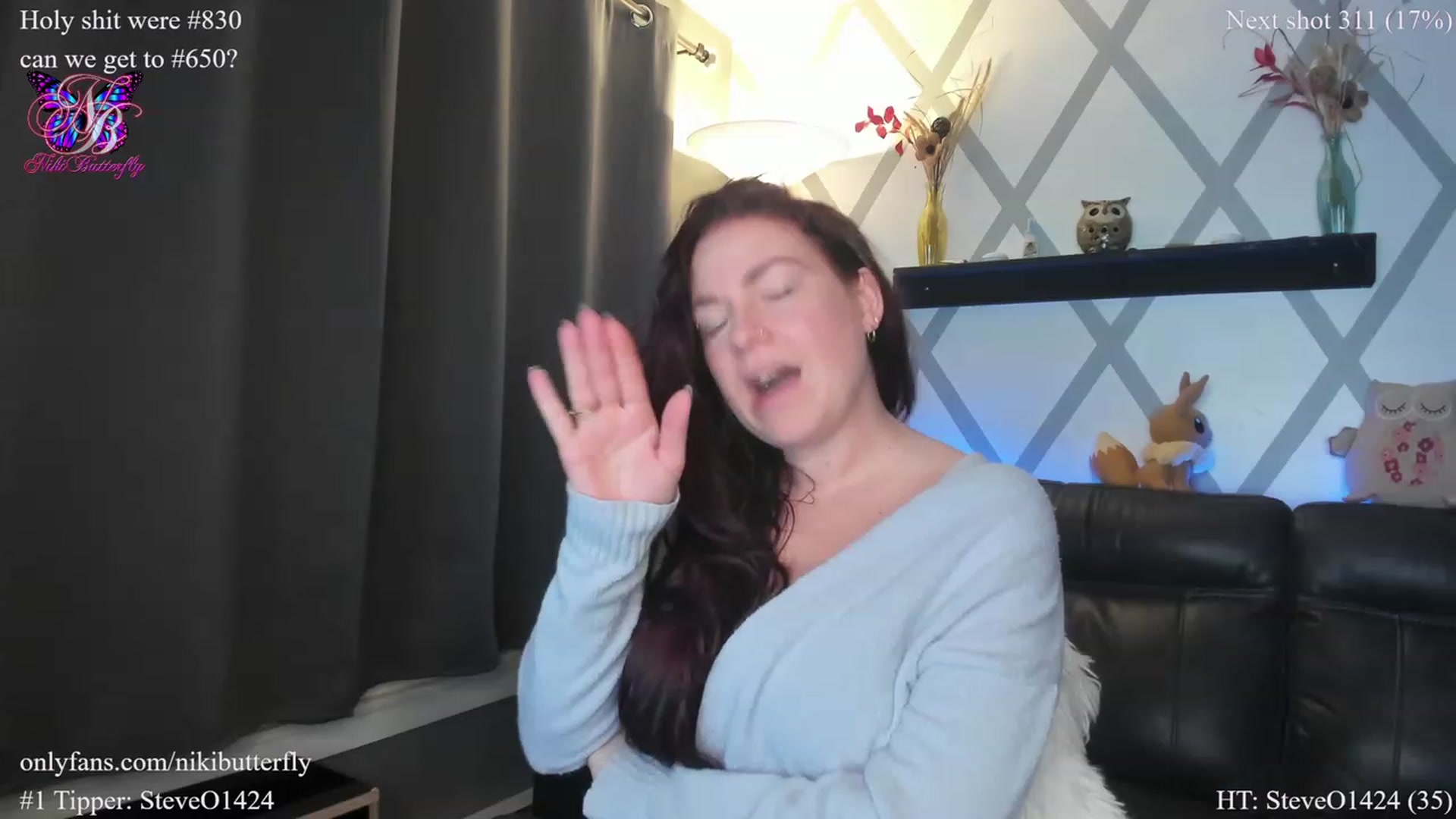 Gallery image thumbnail from Nikibutterfly's myfreecams stream on, 01/23/2023, 04:37 image 13 of 20