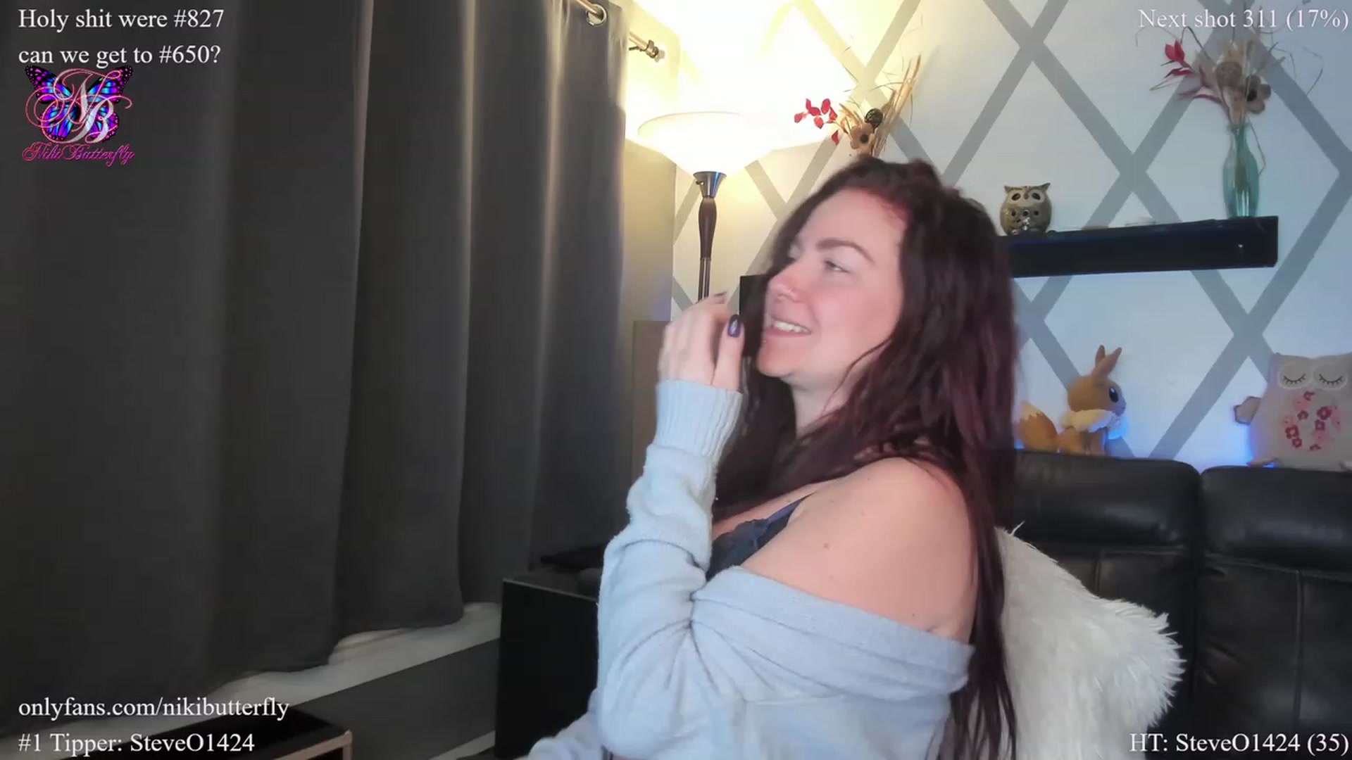 Gallery image thumbnail from Nikibutterfly's myfreecams stream on, 01/23/2023, 04:37 image 5 of 20
