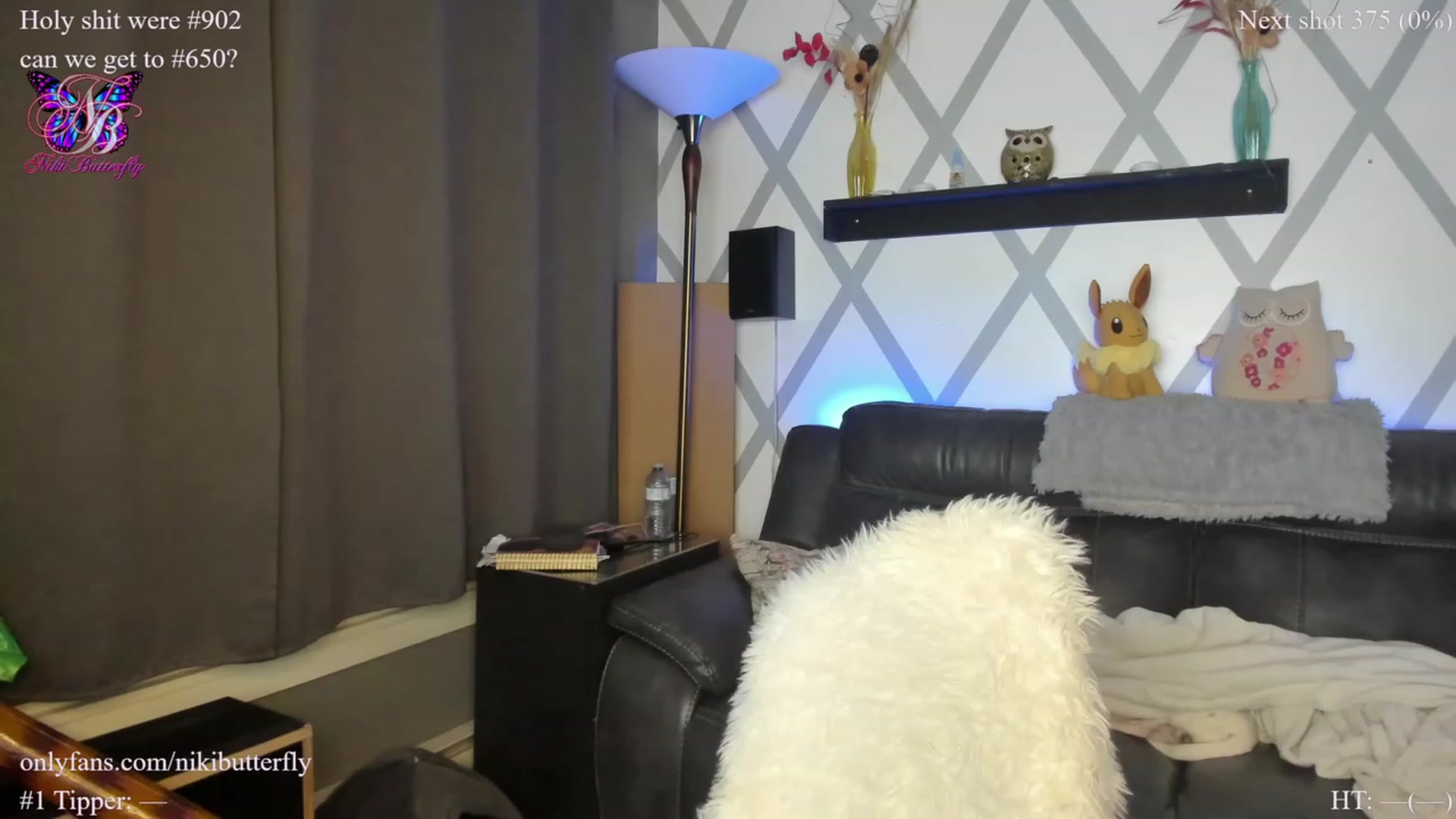 Gallery image thumbnail from Nikibutterfly's myfreecams stream on, 01/26/2023, 04:27 image 15 of 20
