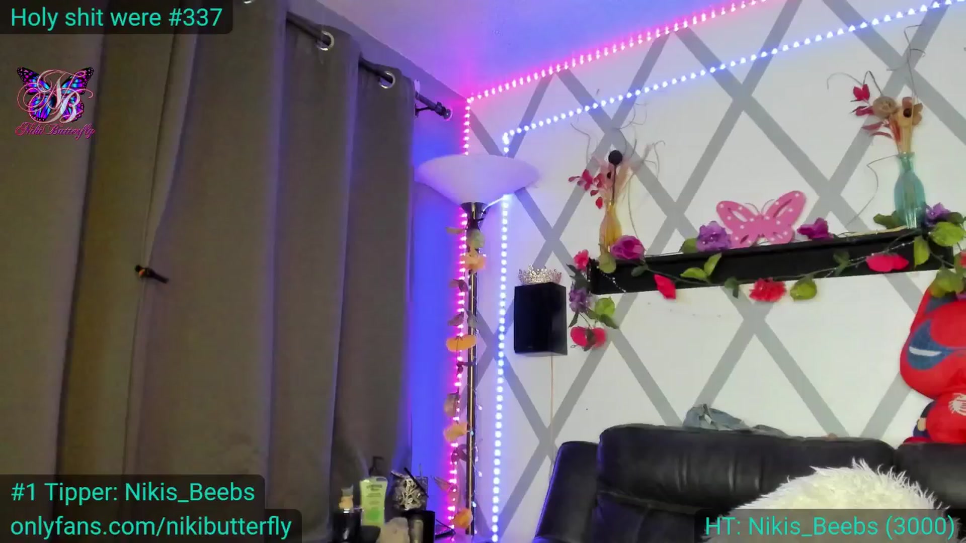 Gallery image thumbnail from Nikibutterfly's myfreecams stream on, 06/04/2024, 05:48 image 6 of 20