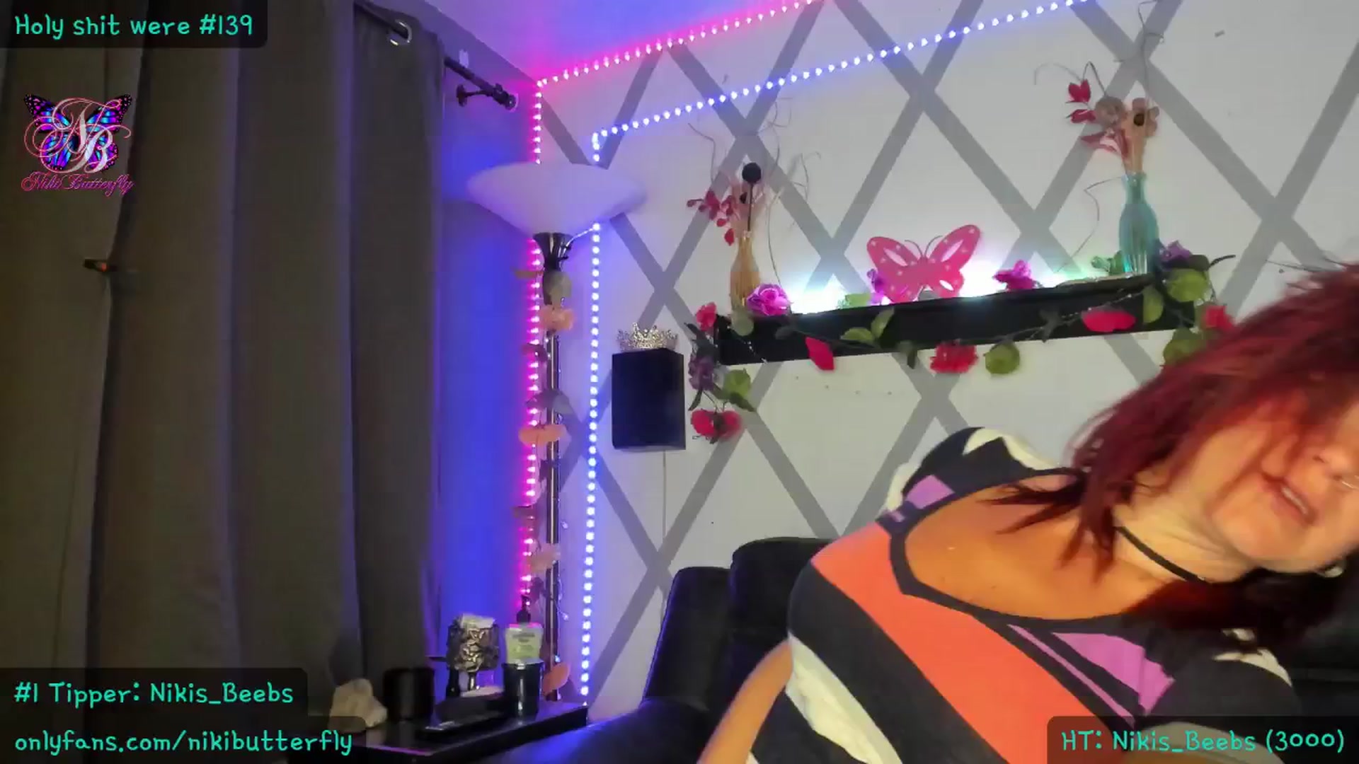 Gallery image thumbnail from Nikibutterfly's myfreecams stream on, 06/11/2024, 04:32 image 16 of 20