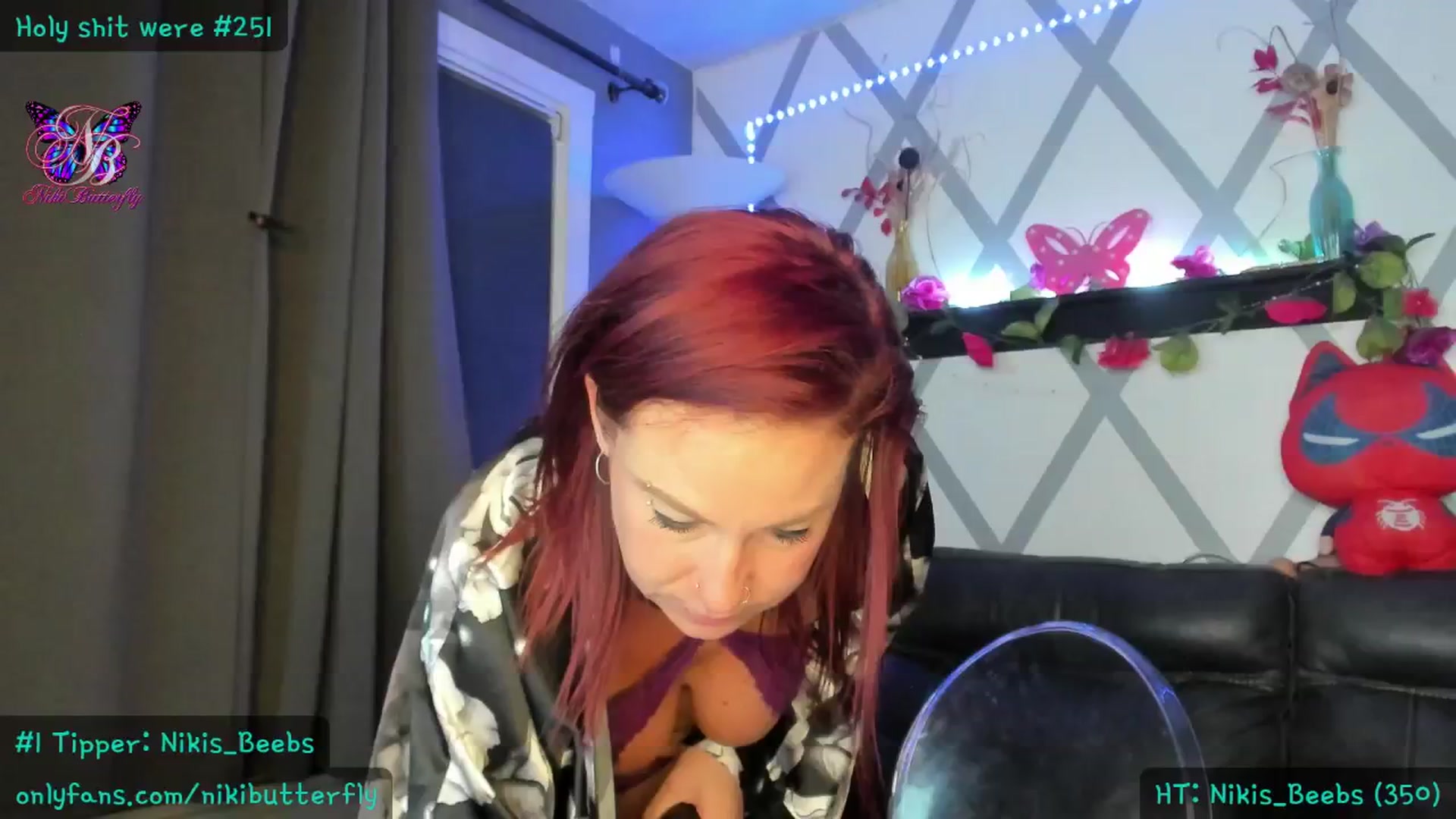 Gallery image thumbnail from Nikibutterfly's myfreecams stream on, 06/16/2024, 04:02 image 10 of 20