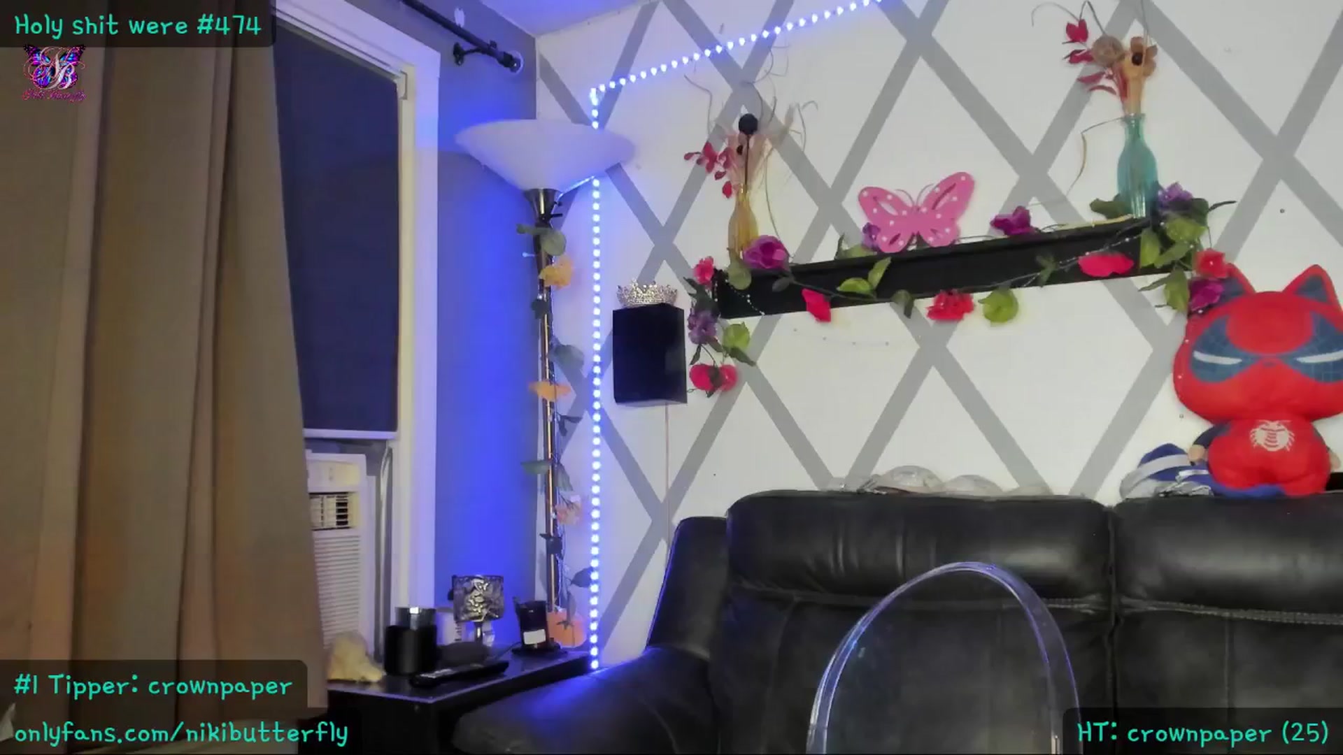 Gallery image thumbnail from Nikibutterfly's myfreecams stream on, 06/29/2024, 04:09 image 15 of 20