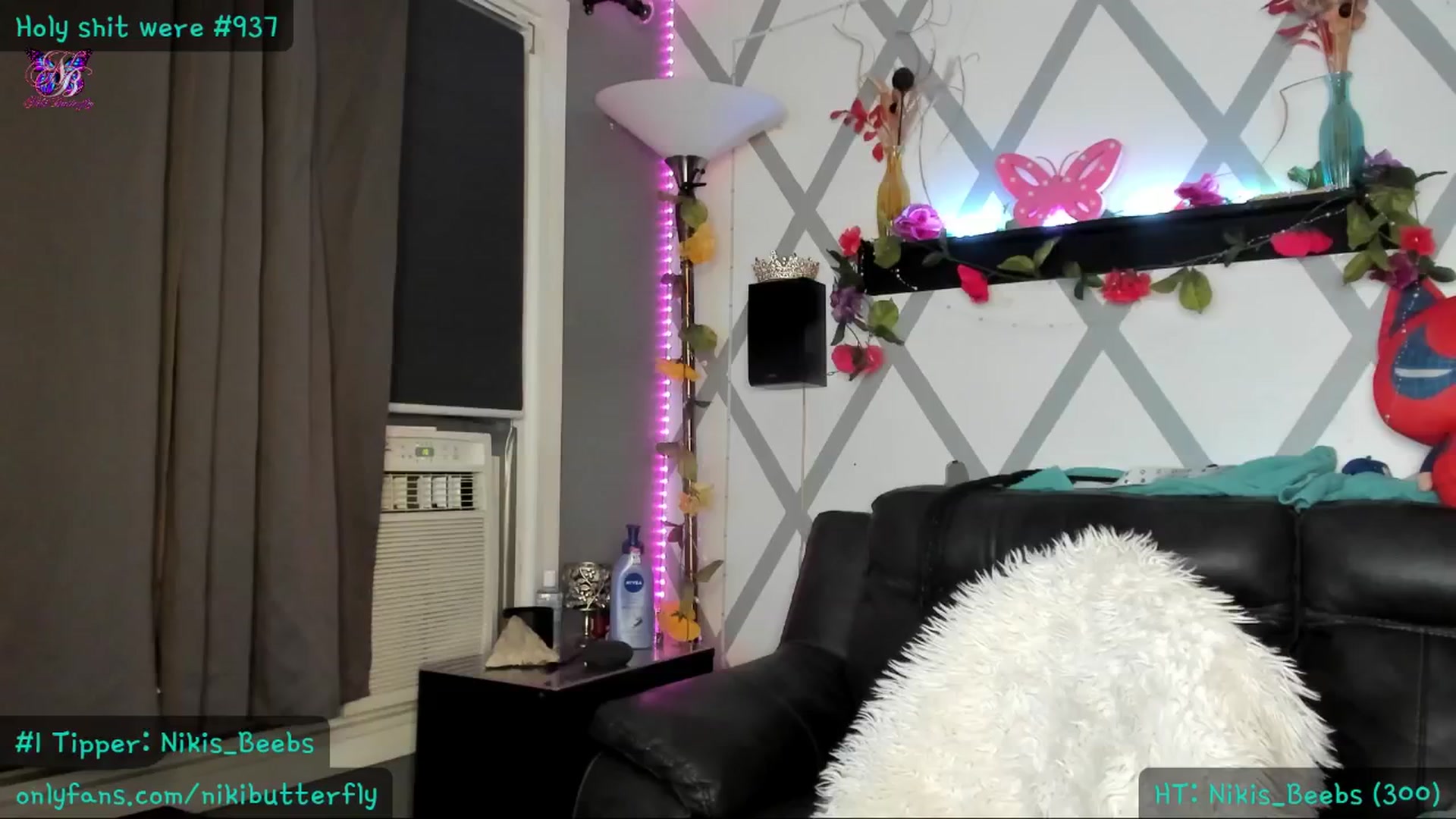 Gallery image thumbnail from Nikibutterfly's myfreecams stream on, 07/11/2024, 04:03 image 2 of 20