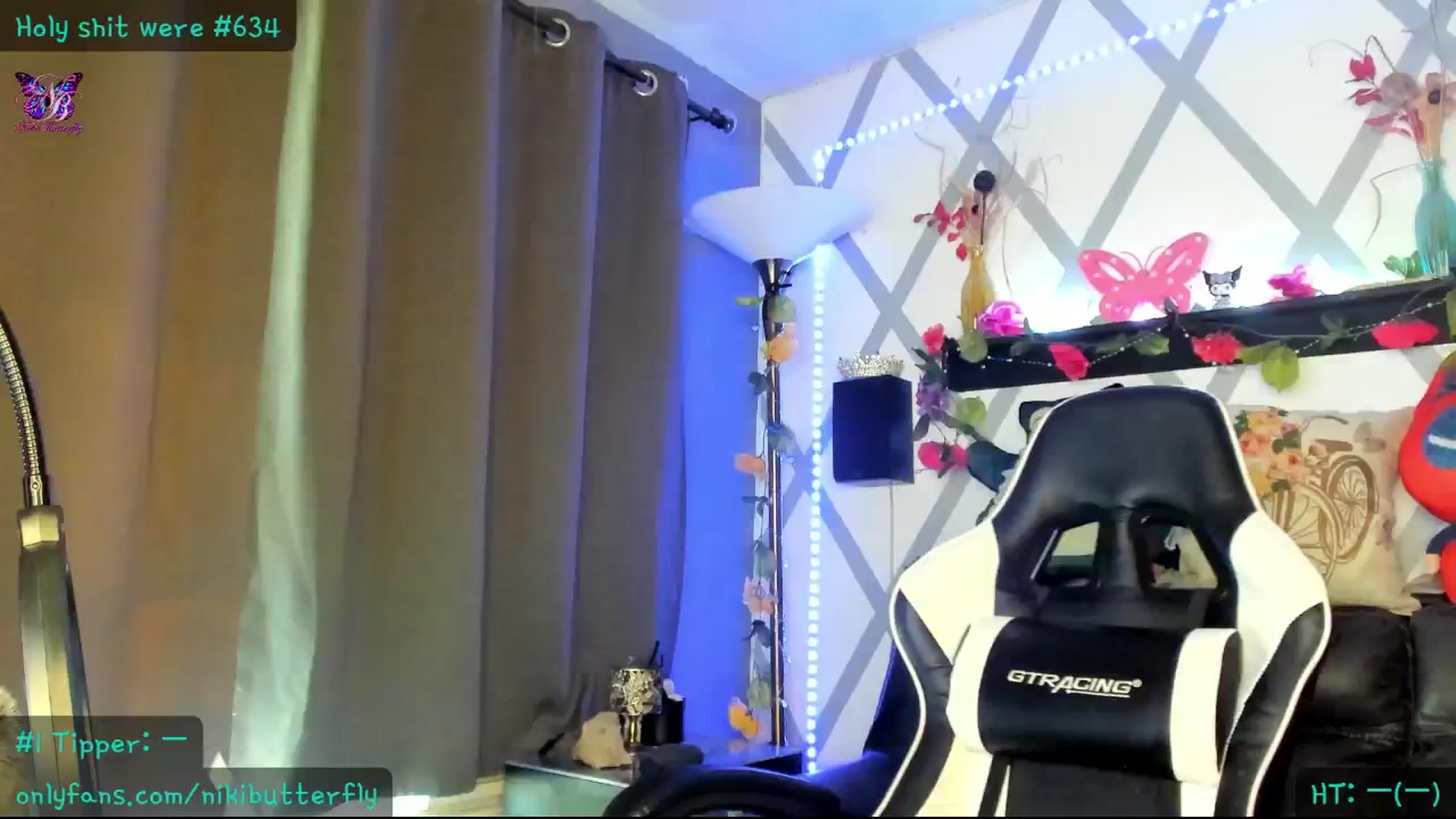 Gallery image thumbnail from Nikibutterfly's myfreecams stream on, 08/14/2024, 19:51 image 1 of 20