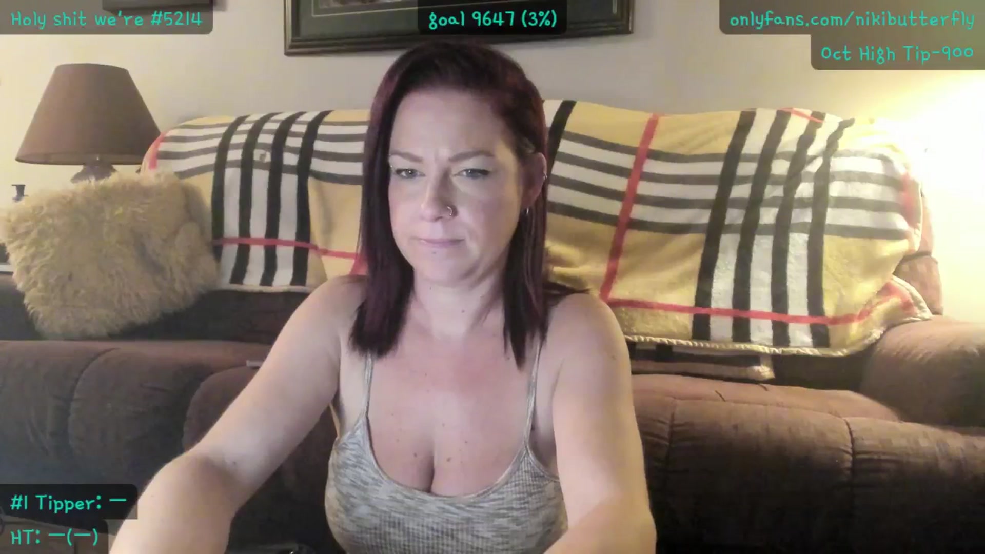 Gallery image thumbnail from Nikibutterfly's myfreecams stream on, 10/22/2025, 17:59 image 12 of 20