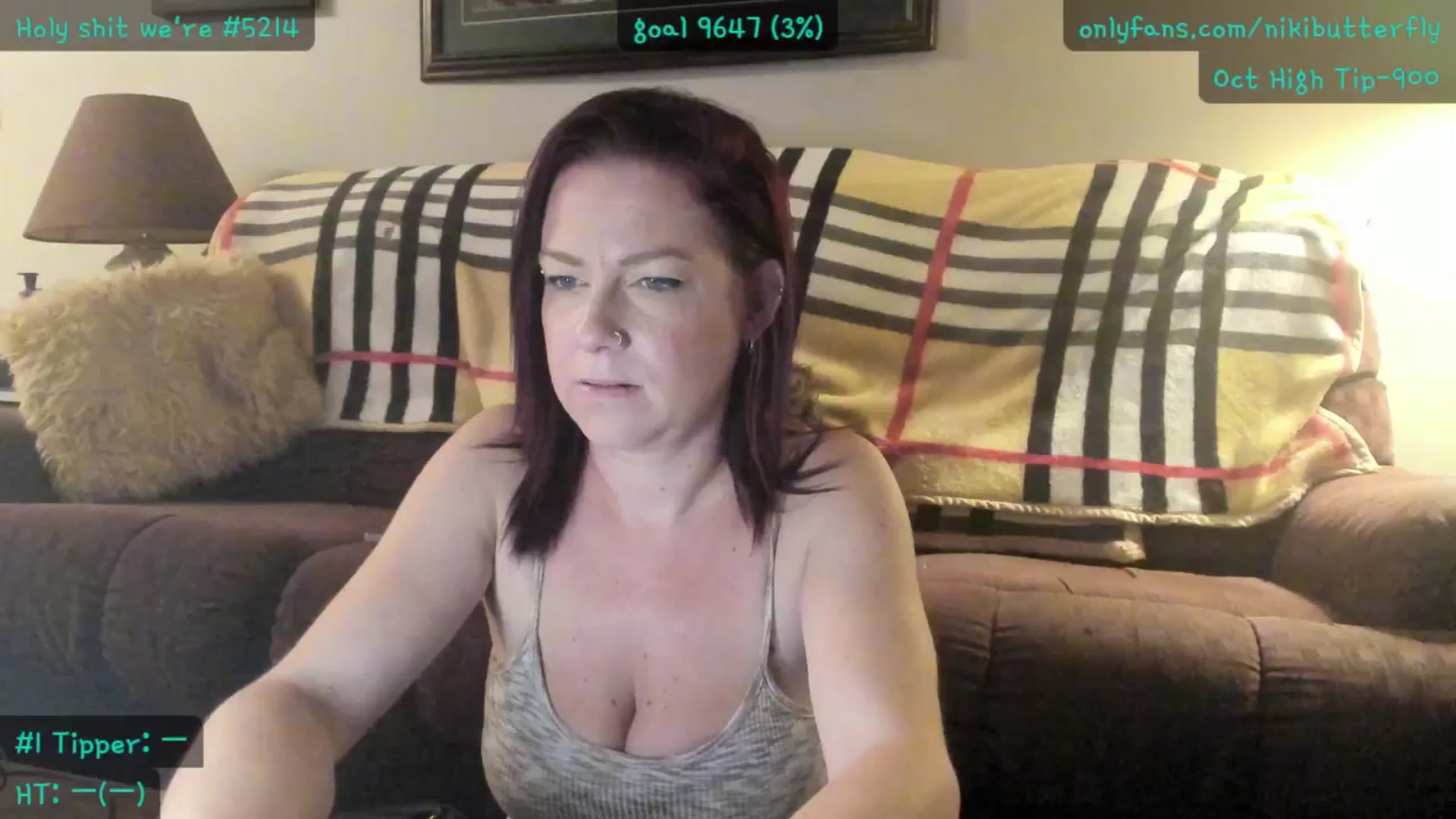 Gallery image thumbnail from Nikibutterfly's myfreecams stream on, 10/22/2025, 17:59 image 9 of 20