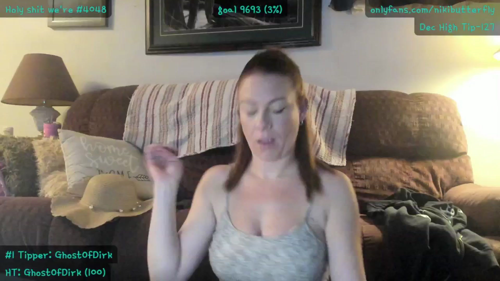 Gallery image thumbnail from Nikibutterfly's myfreecams stream on, 12/03/2025, 18:42 image 17 of 20