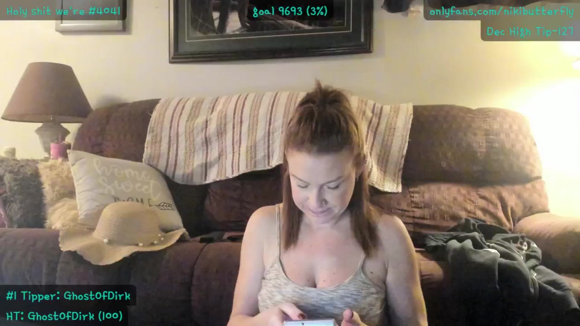 Gallery image thumbnail from Nikibutterfly's myfreecams stream on, 12/03/2025, 18:42 image 14 of 20