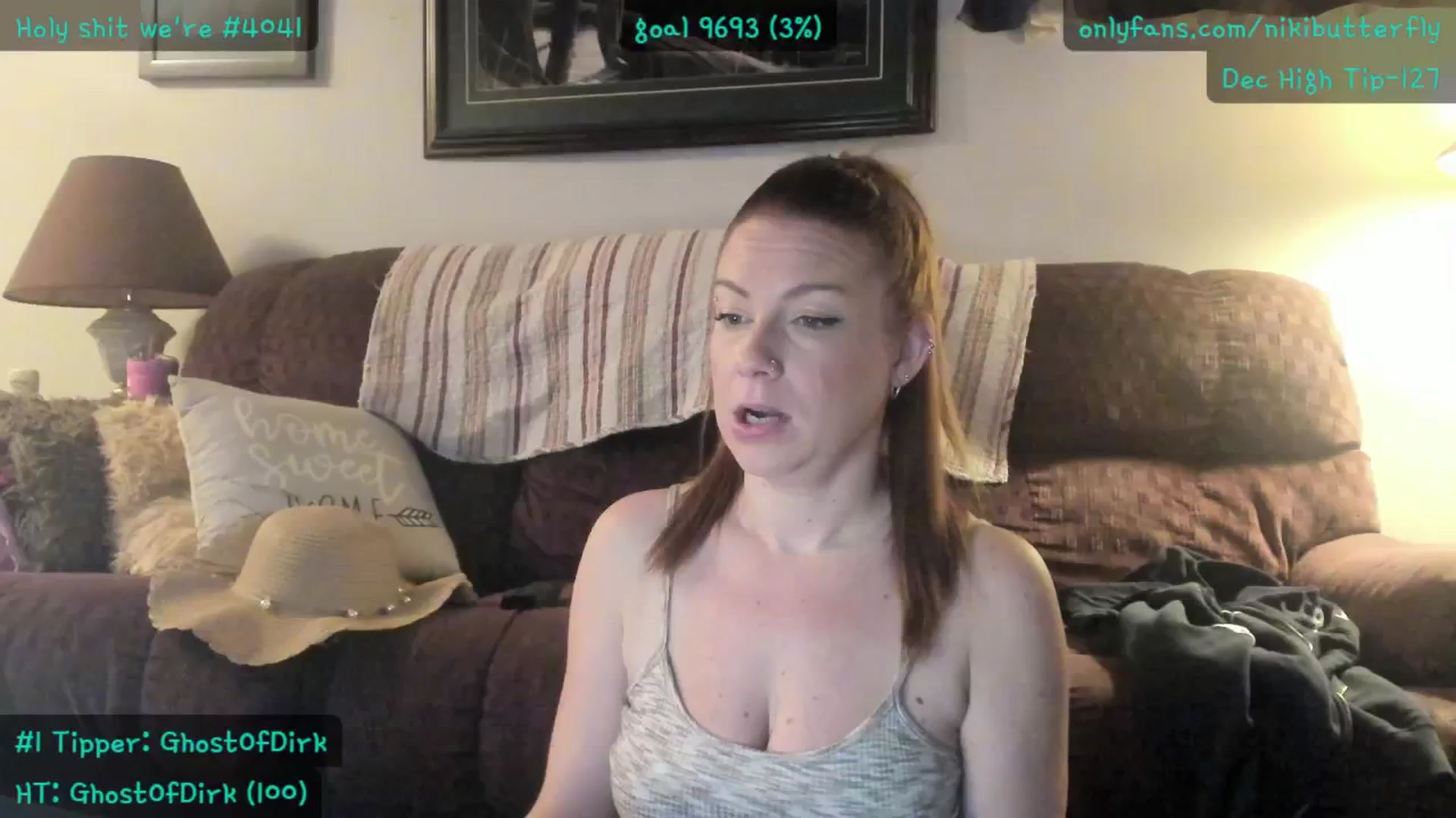 Gallery image thumbnail from Nikibutterfly's myfreecams stream on, 12/03/2025, 18:42 image 13 of 20