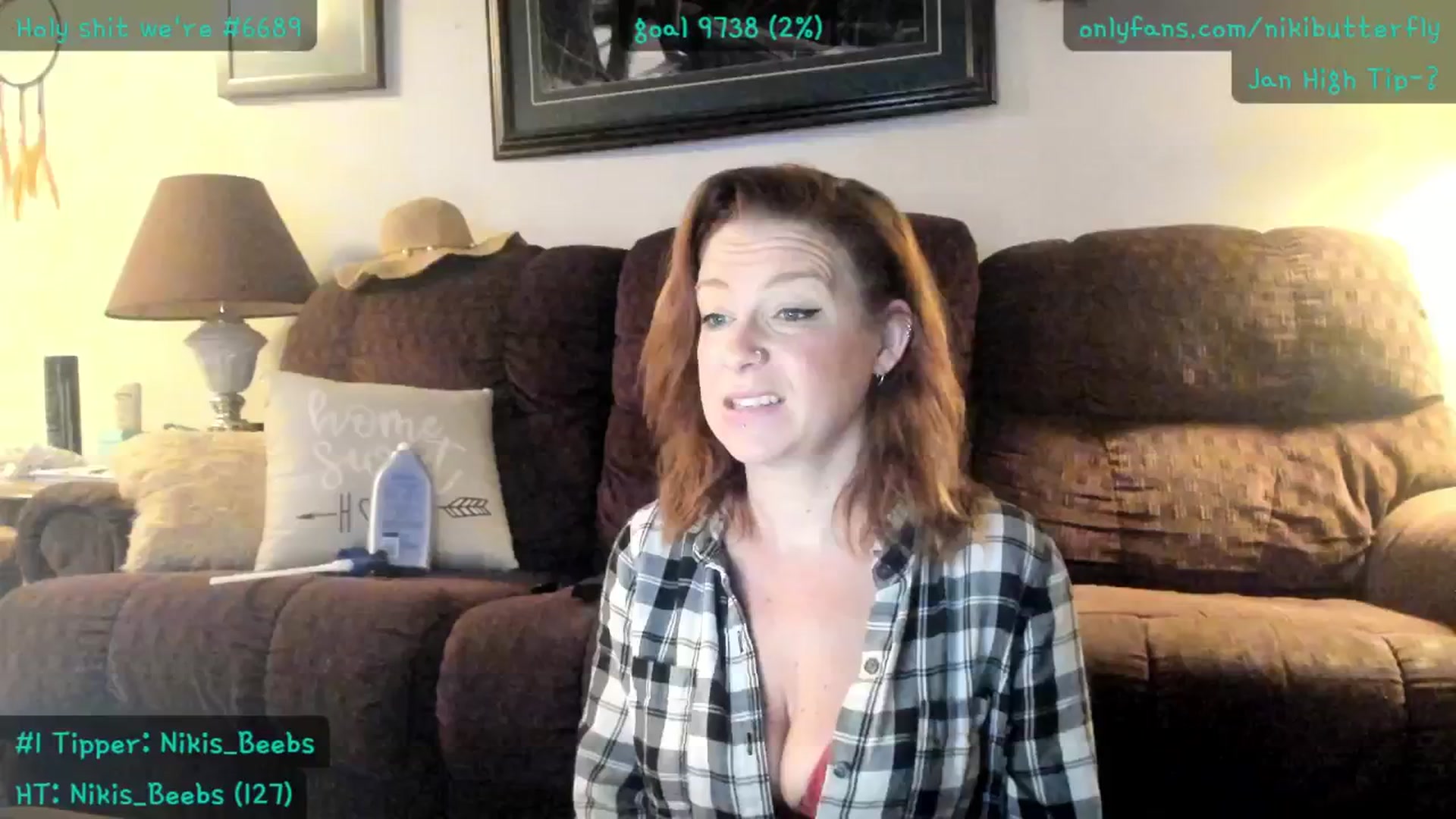 Gallery image thumbnail from Nikibutterfly's myfreecams stream on, 01/08/2026, 19:18 image 15 of 20