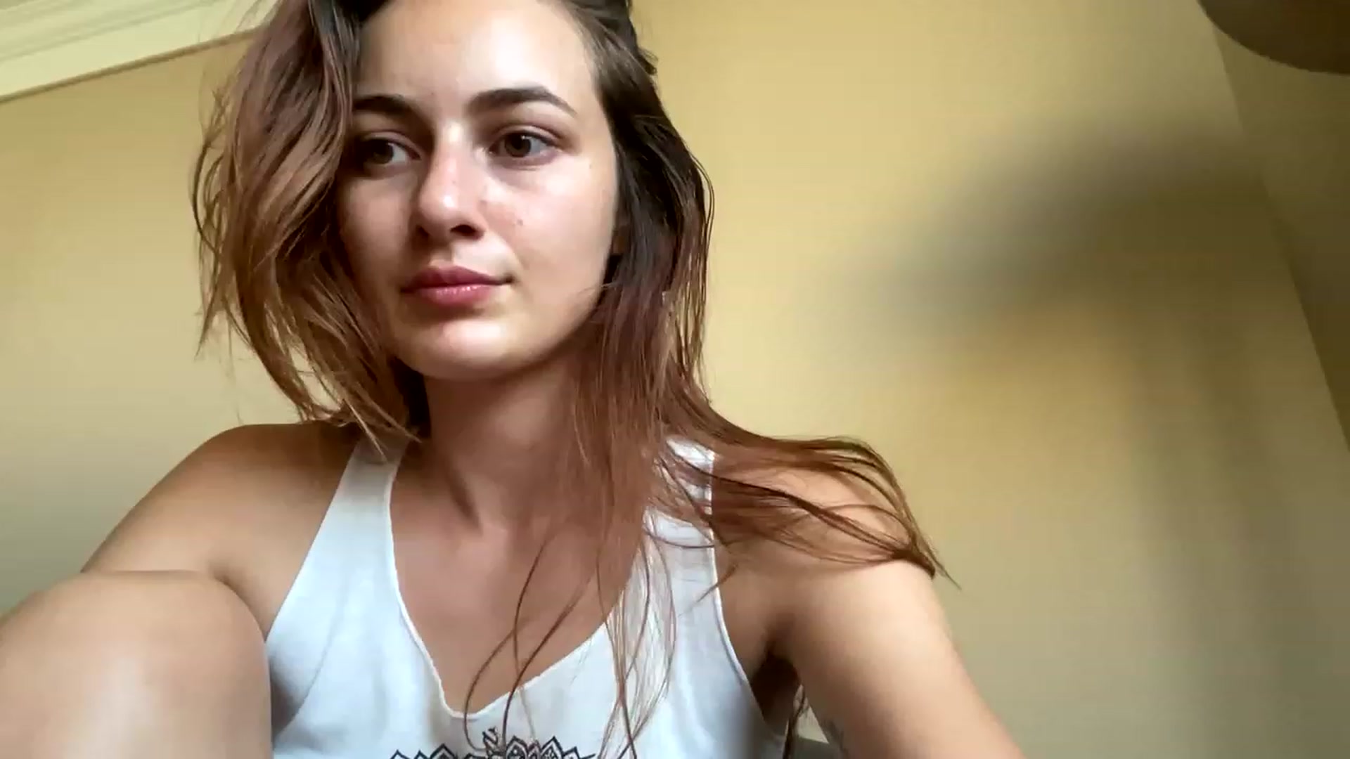 Gallery image thumbnail from Nikita_9's myfreecams stream on, 12/12/2022, 09:54 image 18 of 20