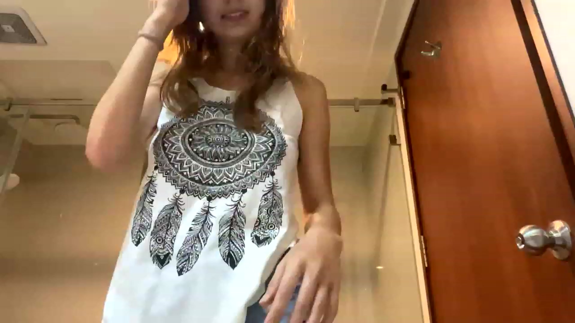 Gallery image thumbnail from Nikita_9's myfreecams stream on, 12/12/2022, 10:43 image 12 of 20