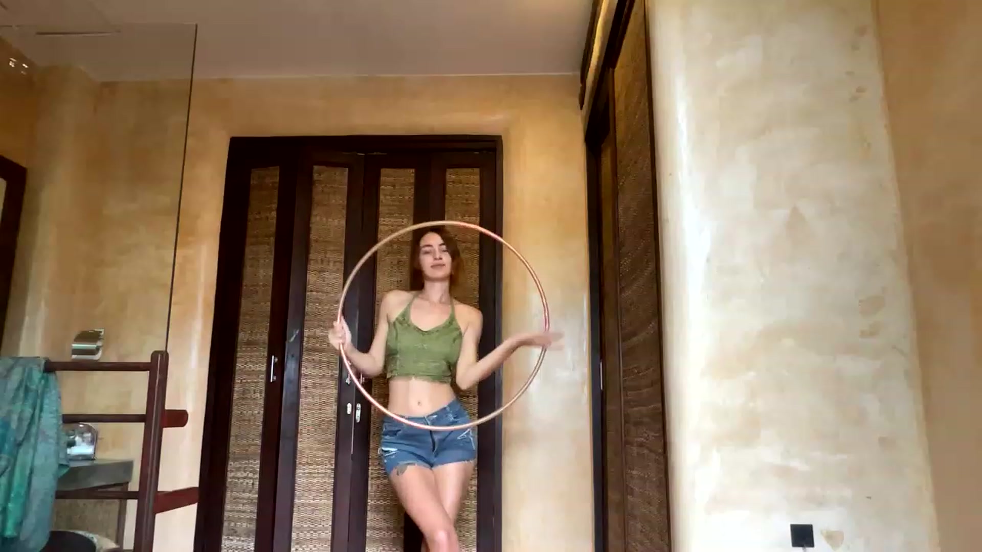 Gallery image thumbnail from Nikita_9's myfreecams stream on, 01/03/2023, 08:33 image 19 of 20