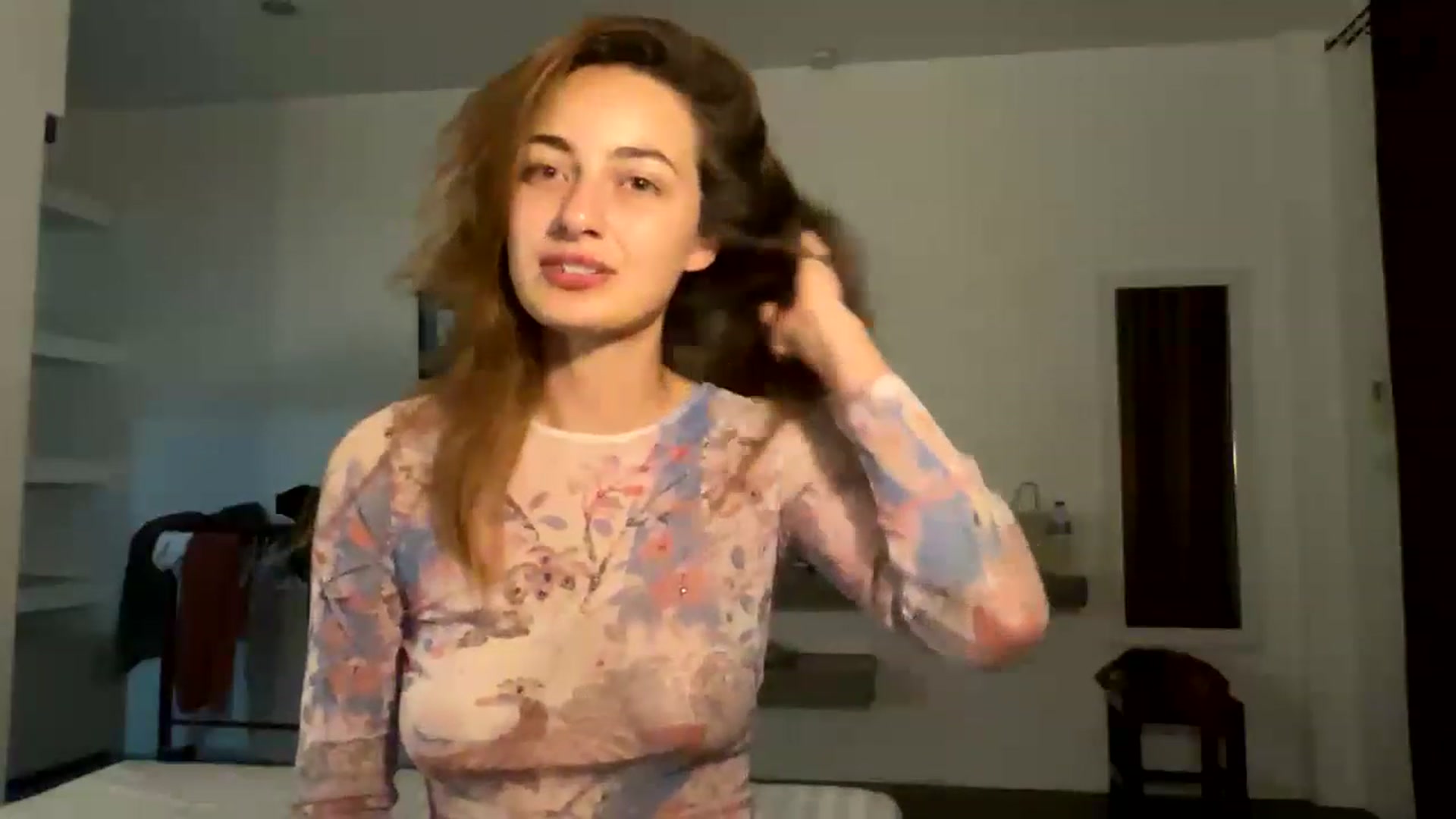 Gallery image thumbnail from Nikita_9's myfreecams stream on, 01/04/2023, 12:47 image 16 of 20