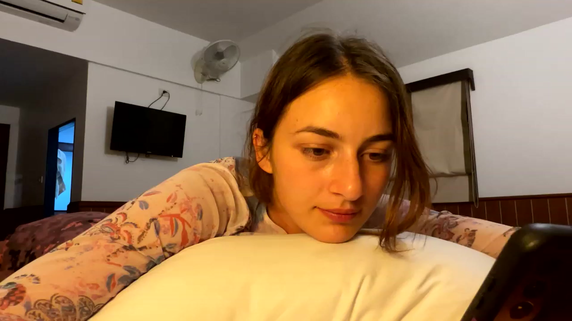 Gallery image thumbnail from Nikita_9's myfreecams stream on, 01/05/2023, 15:29 image 2 of 20