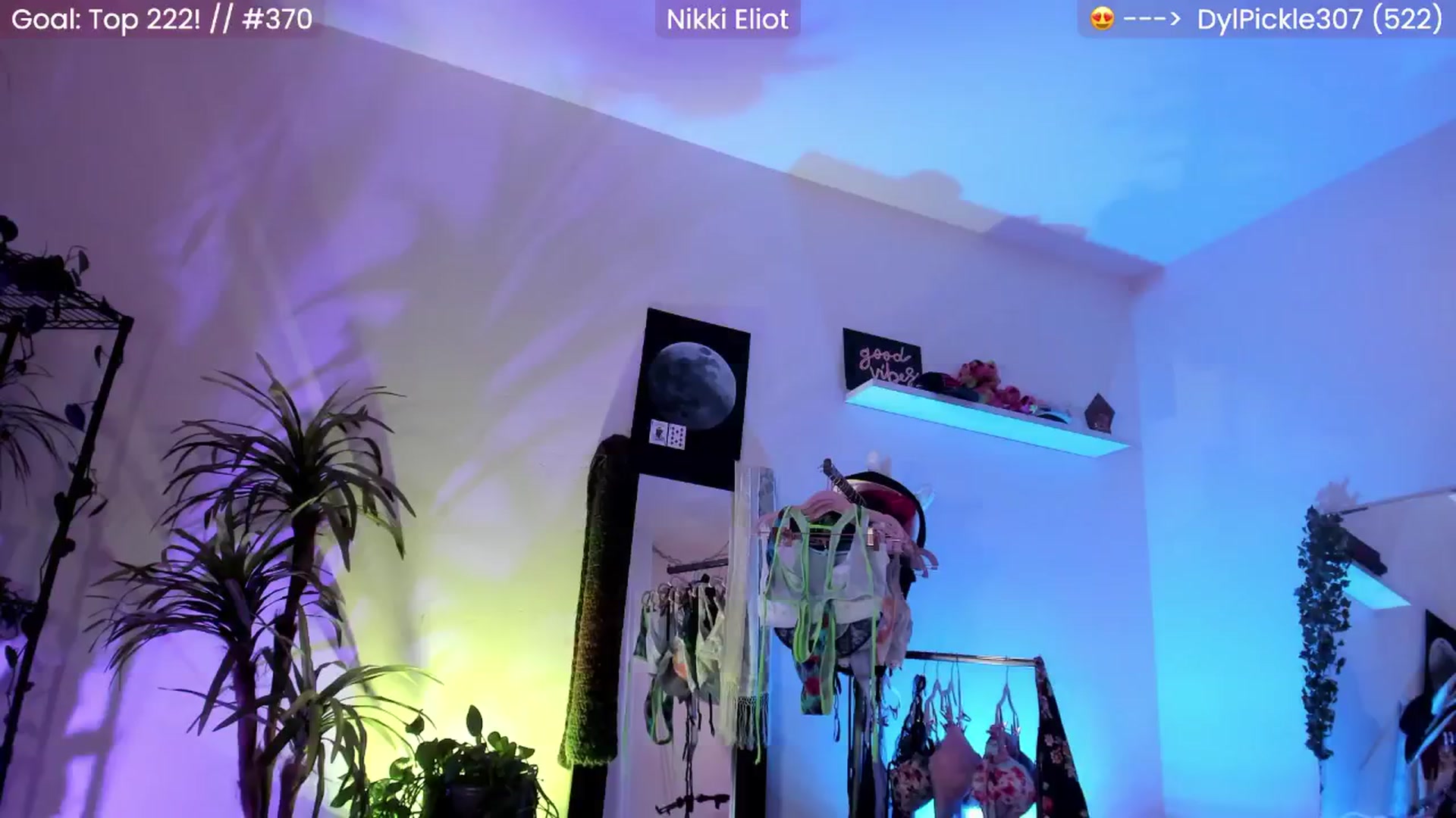 Gallery image thumbnail from NikkiEliot's myfreecams stream on, 04/21/2024, 01:01 image 16 of 20