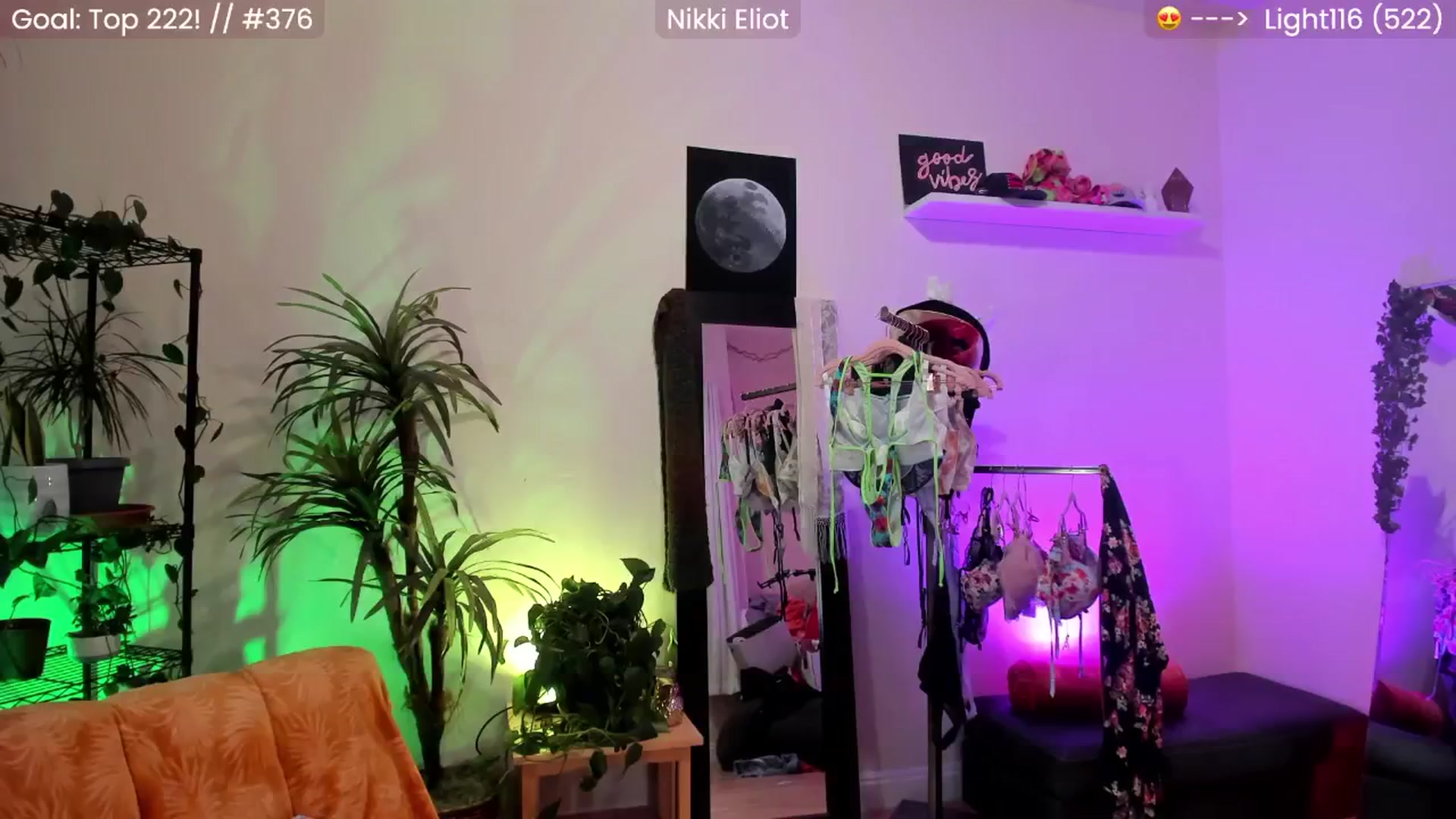 Gallery image thumbnail from NikkiEliot's myfreecams stream on, 04/21/2024, 20:58 image 6 of 20