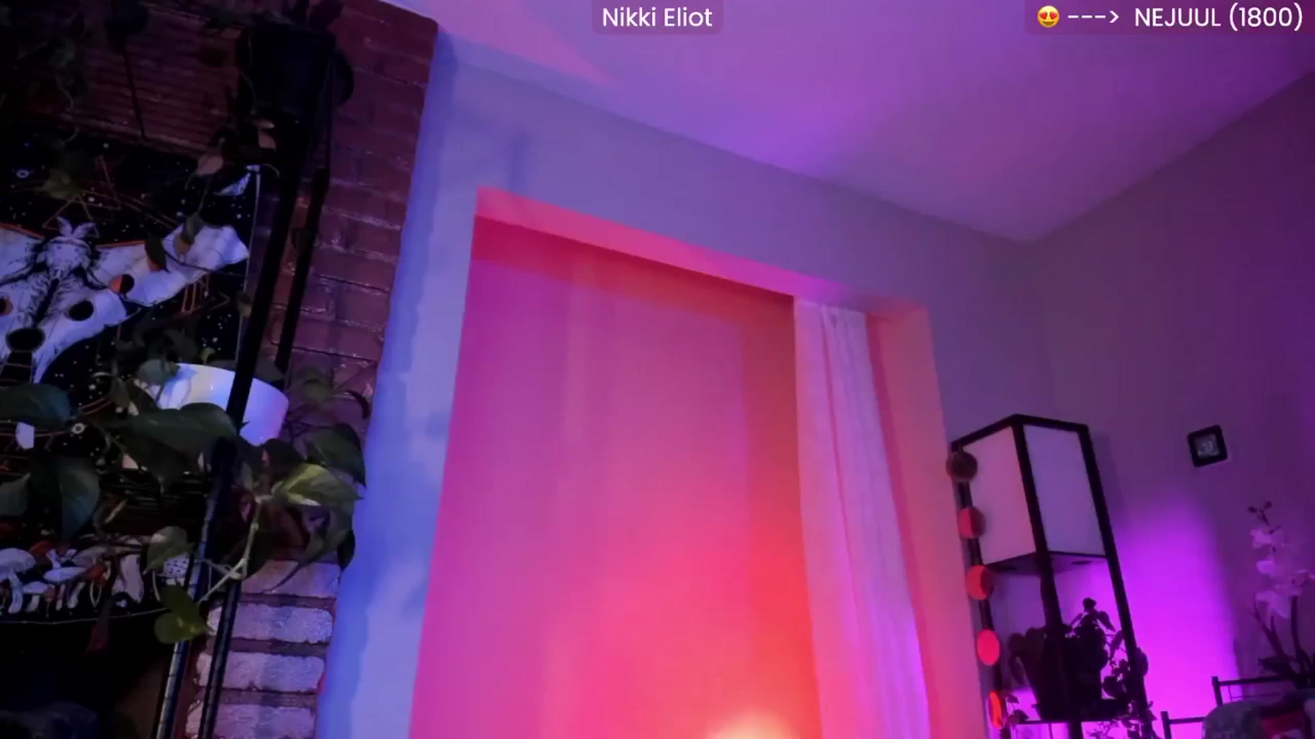 Gallery image thumbnail from NikkiEliot's myfreecams stream on, 10/26/2024, 07:35 image 14 of 20